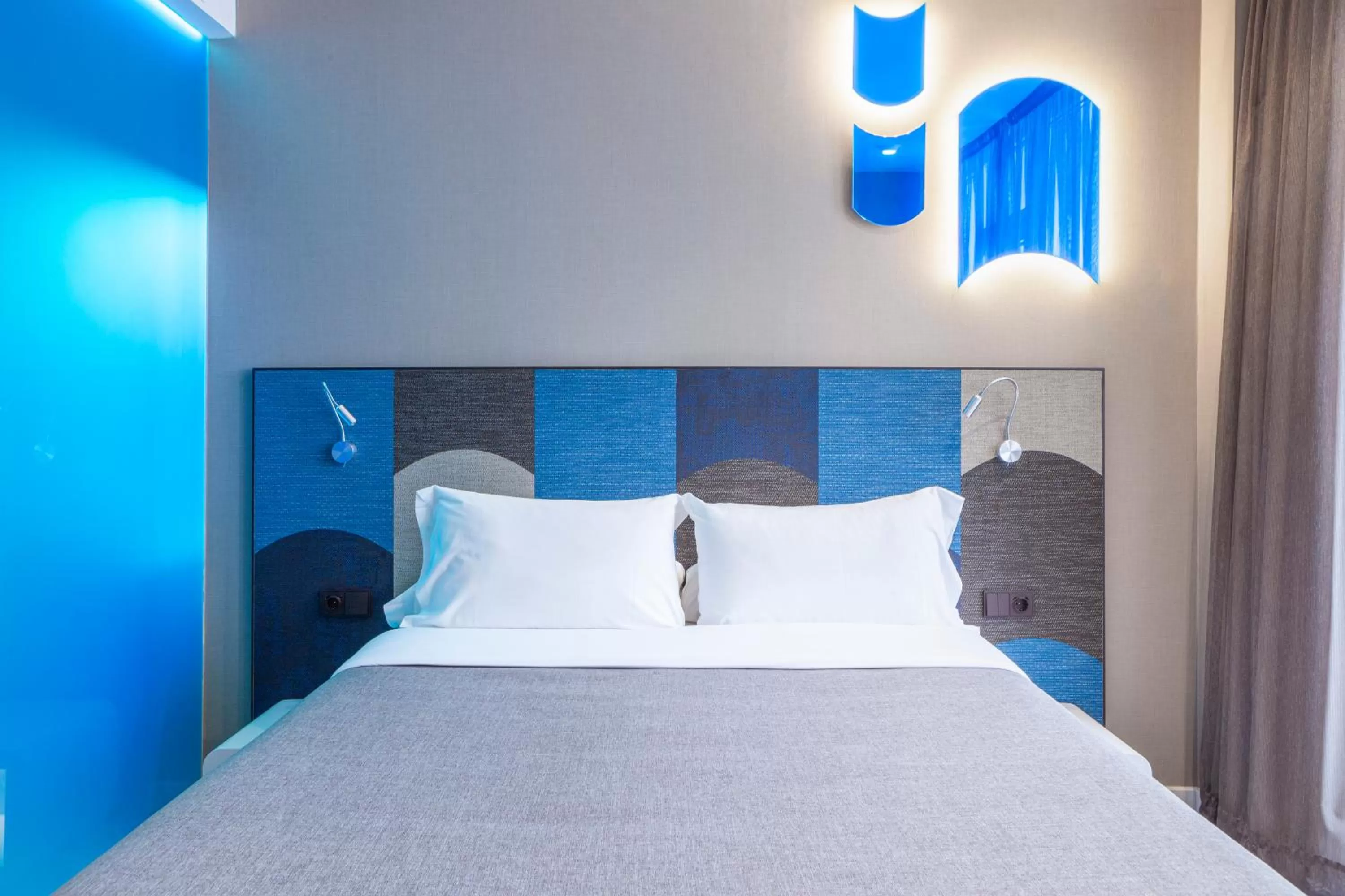 Photo of the whole room, Bed in Hotel Macià Sevilla Kubb