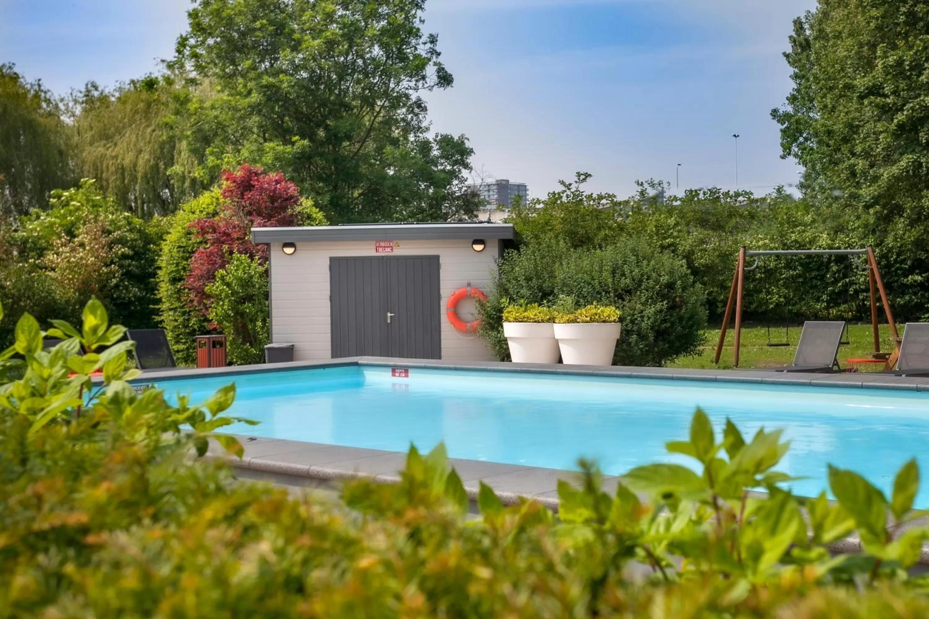 Swimming pool in Novotel Rotterdam - Schiedam