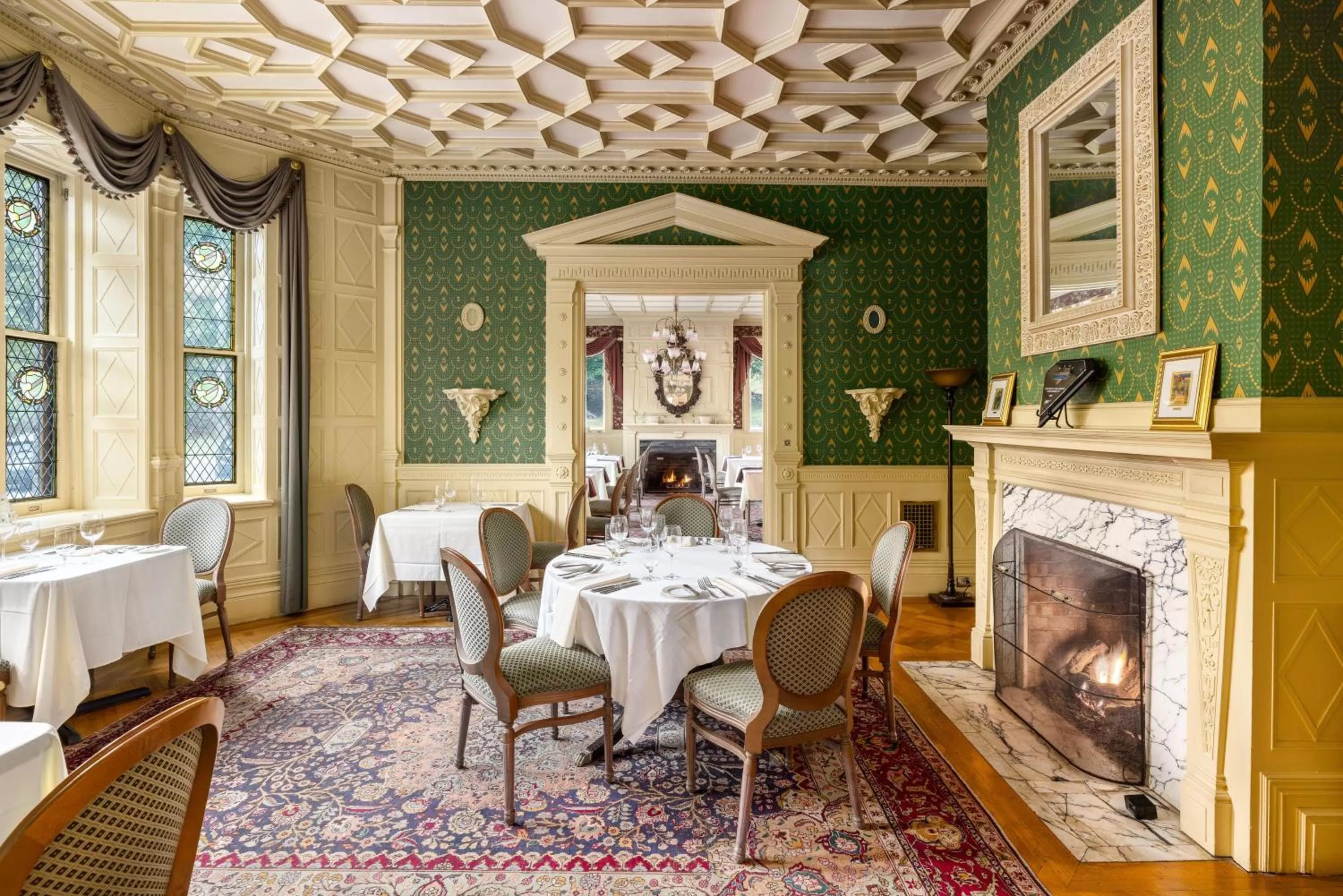 Restaurant/places to eat in The Inn at Erlowest