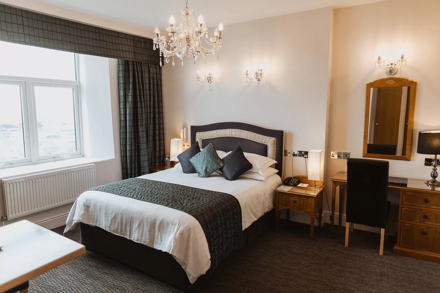 Bedroom, Bed in Atlantic Hotel Newquay