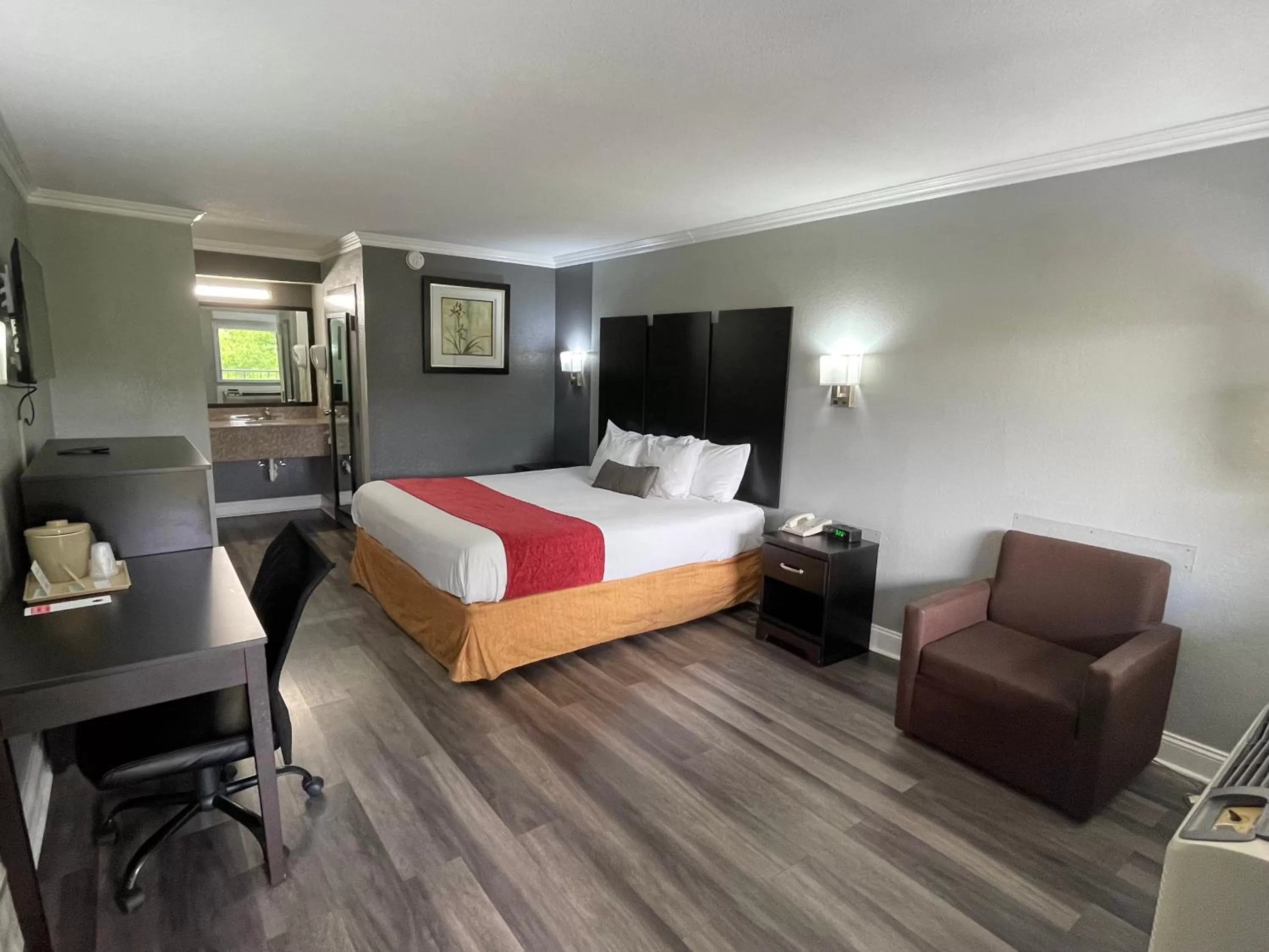 Bedroom, Bed in Homestay Horn Lake Southaven