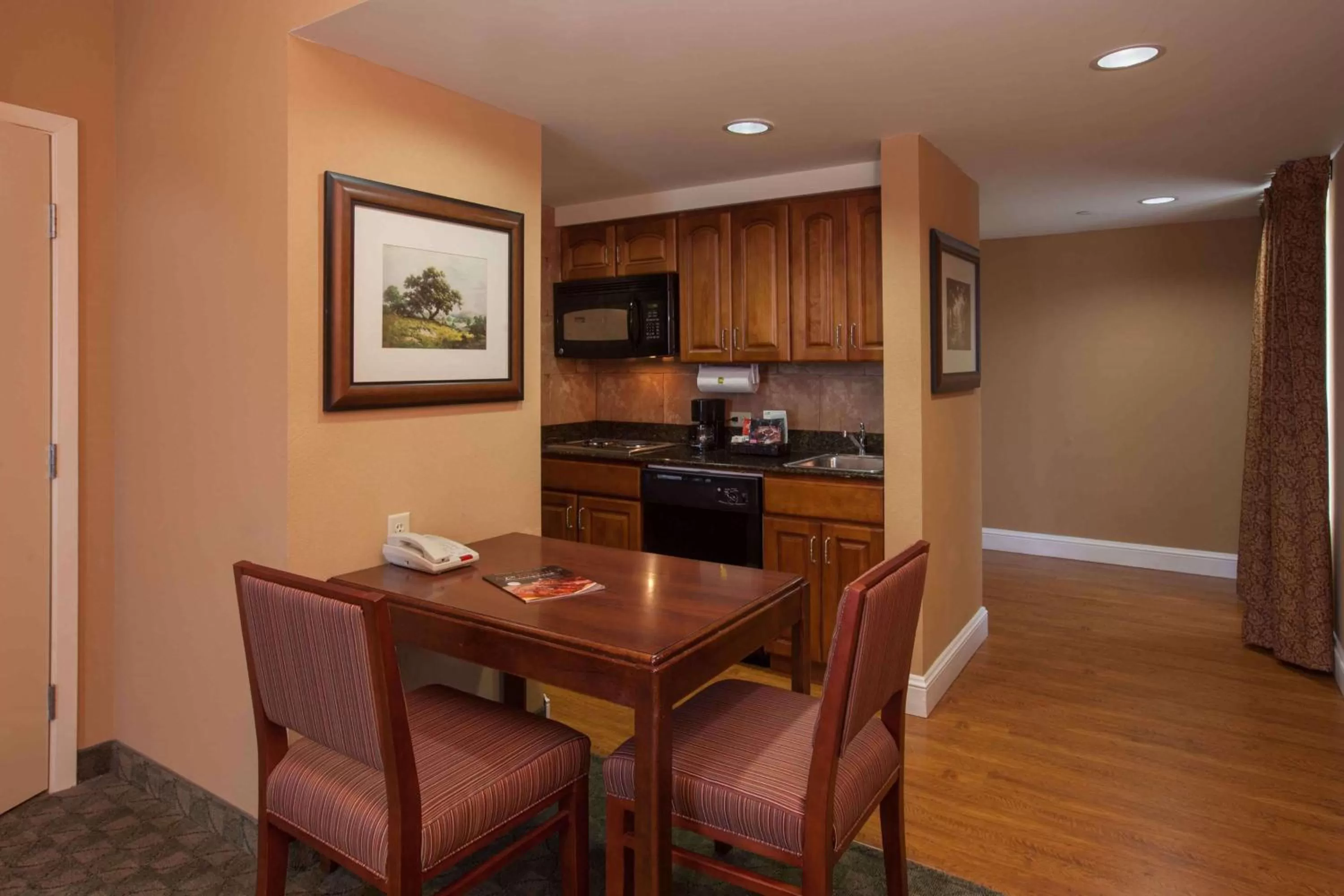 Kitchen or kitchenette in Homewood Suites by Hilton San Antonio North