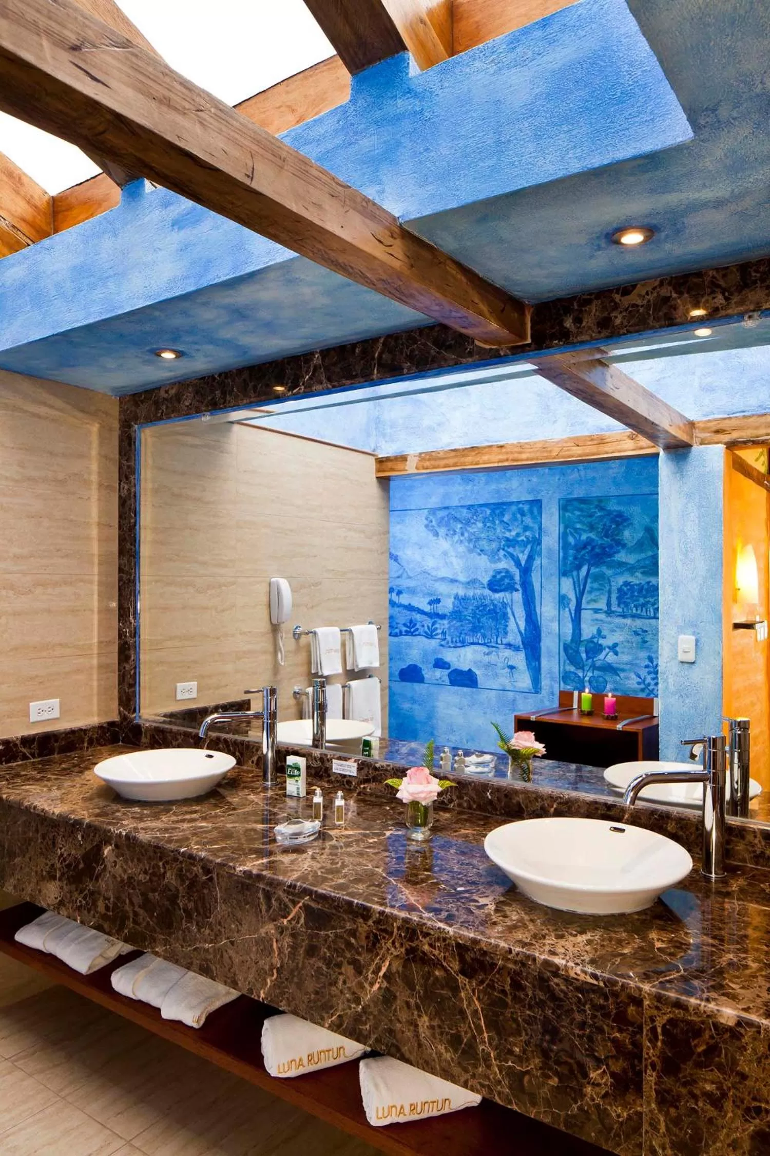 Bathroom in Luna Volcán, Adventure SPA