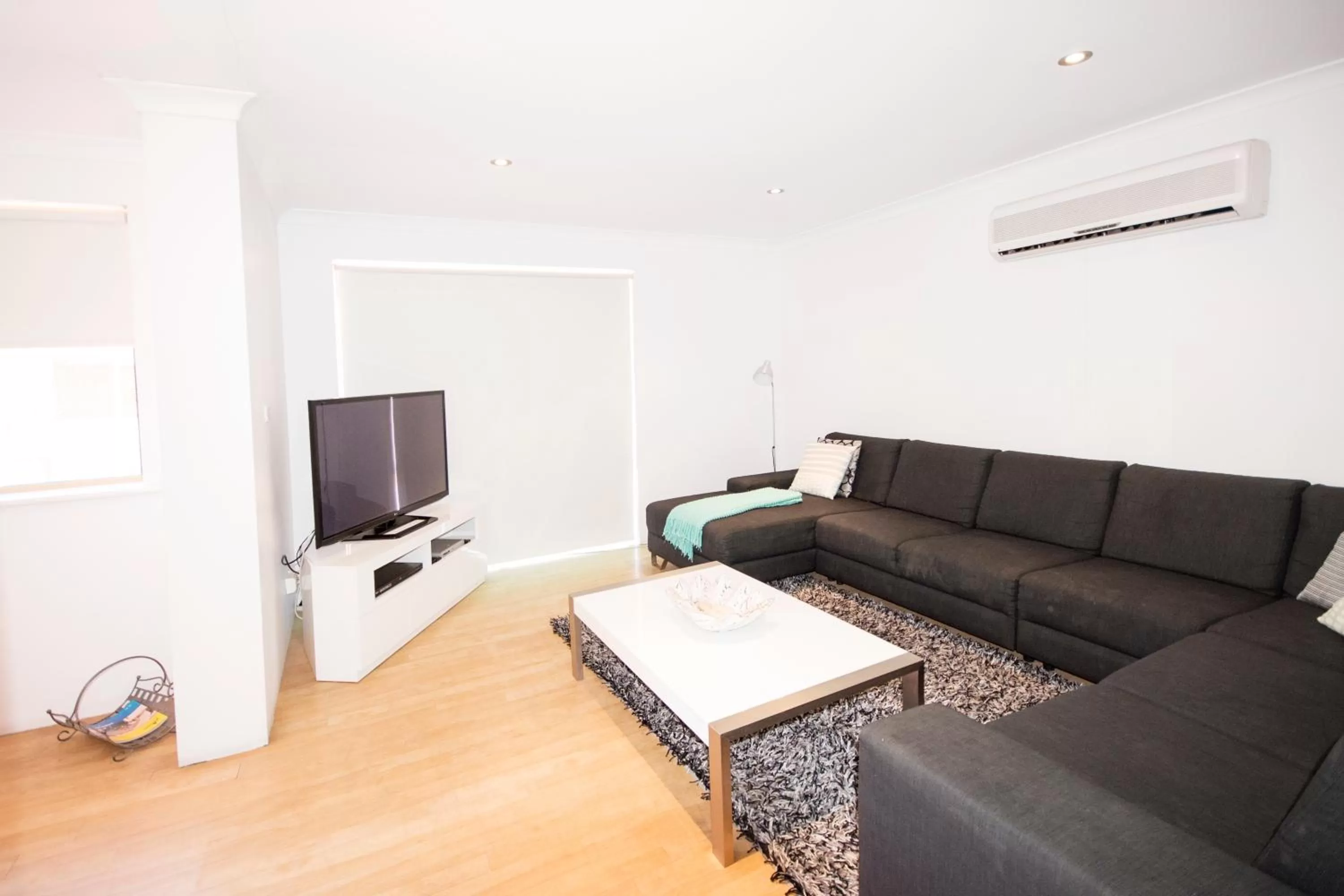 TV and multimedia, Seating Area in Archipelago Apartments Esperance