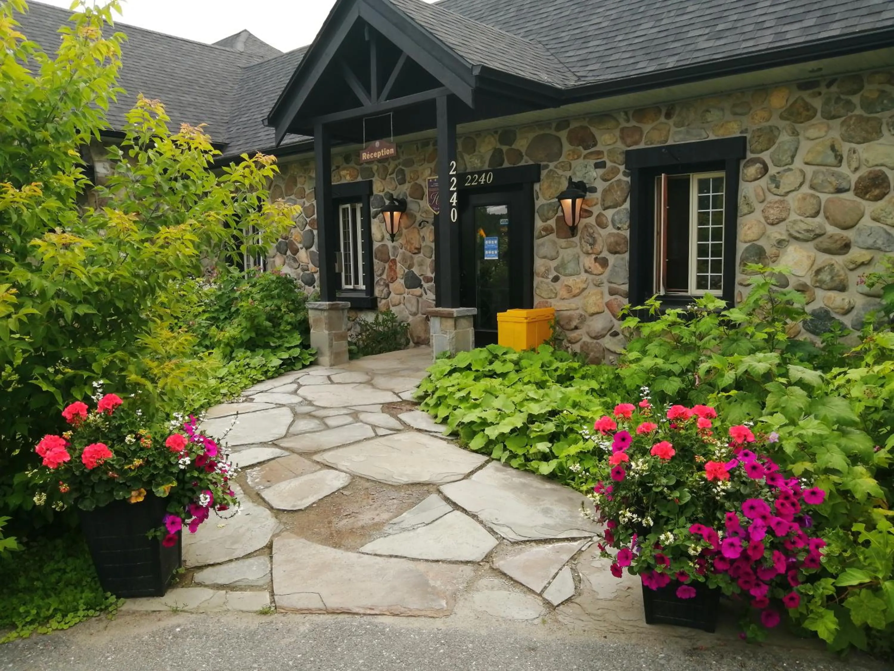 Property building in Condos Hotel Lion D'Or