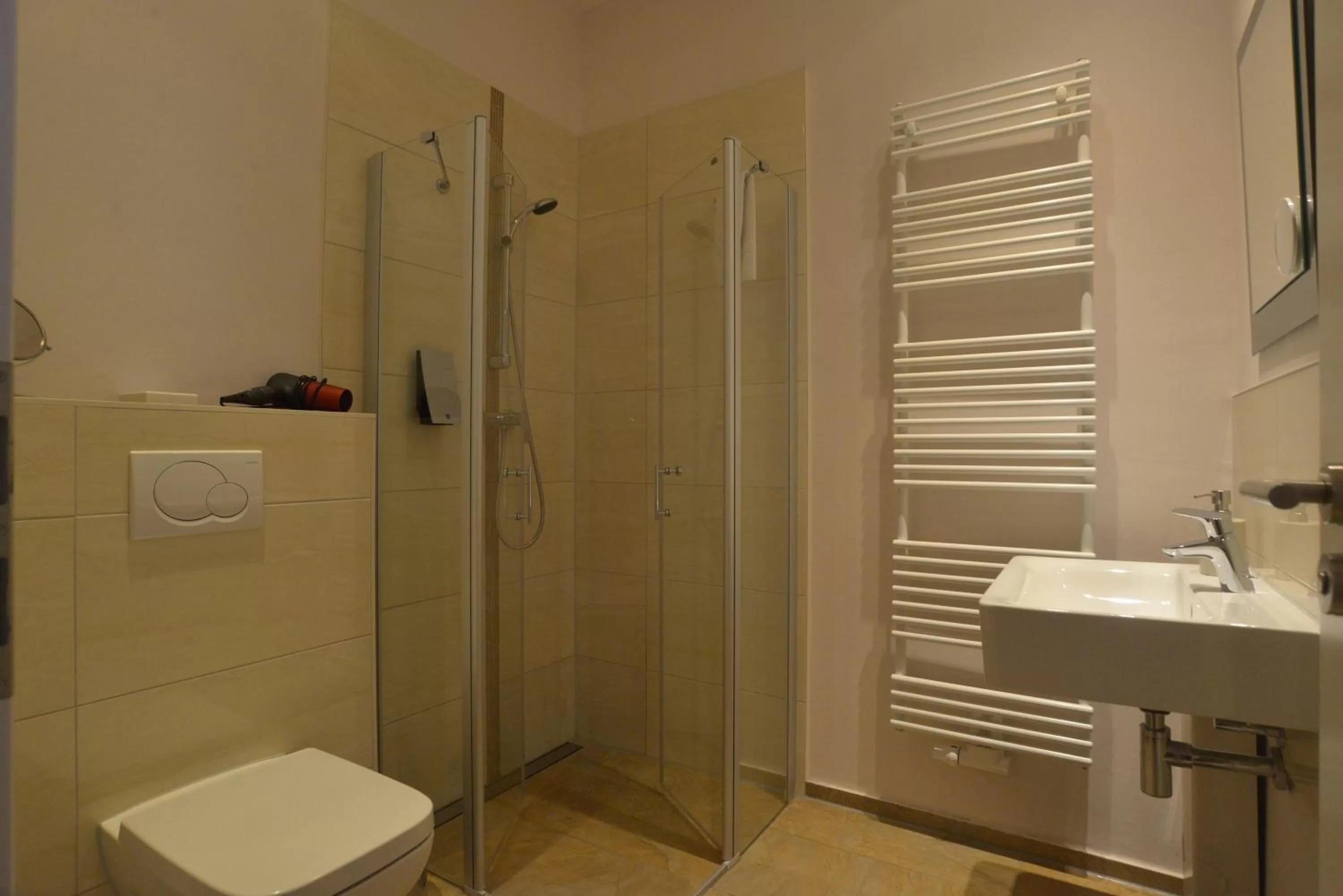 Bathroom in Hotel via City Leipzig Mitte