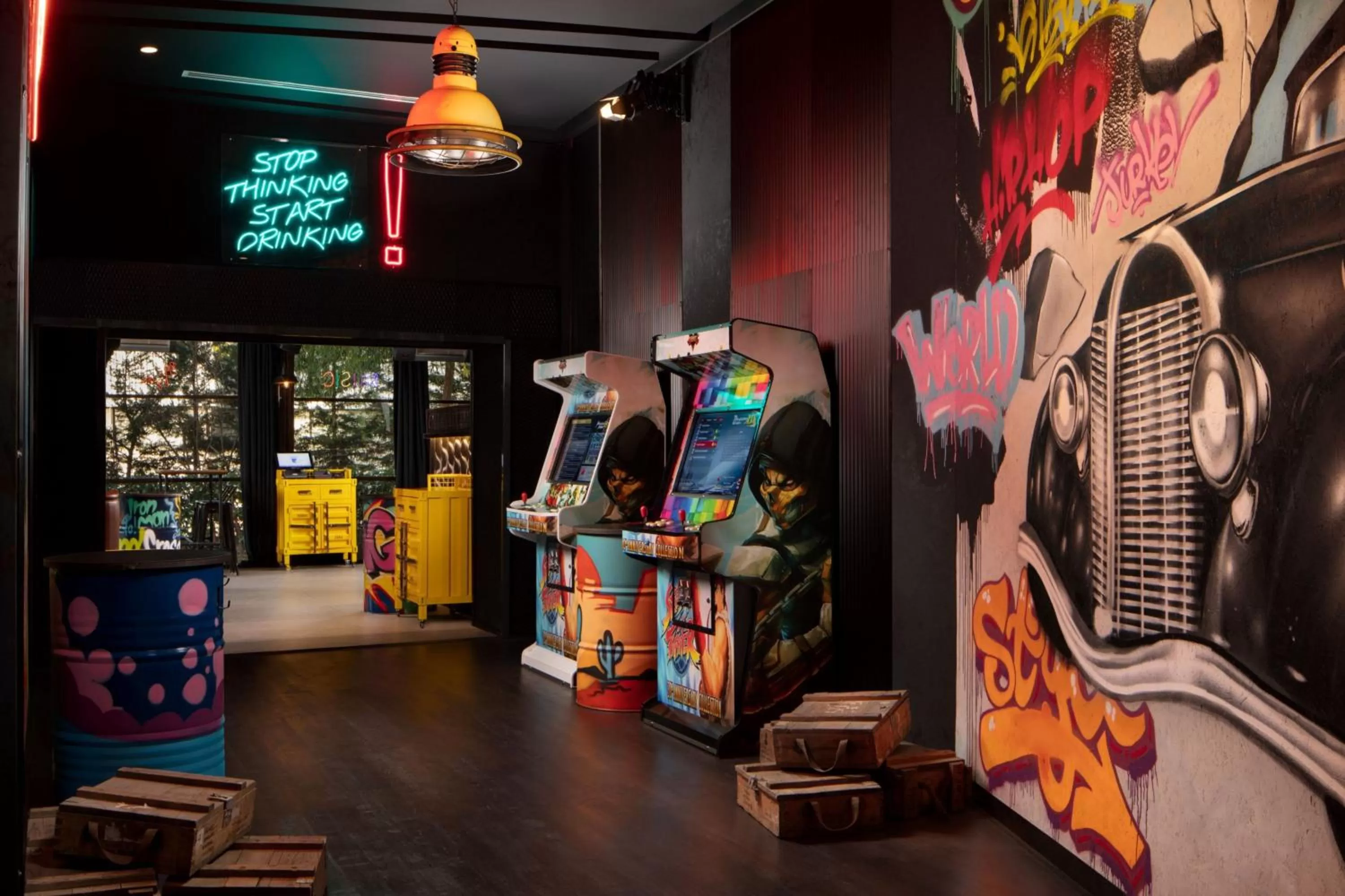 Lounge or bar in Sheraton Istanbul City Center