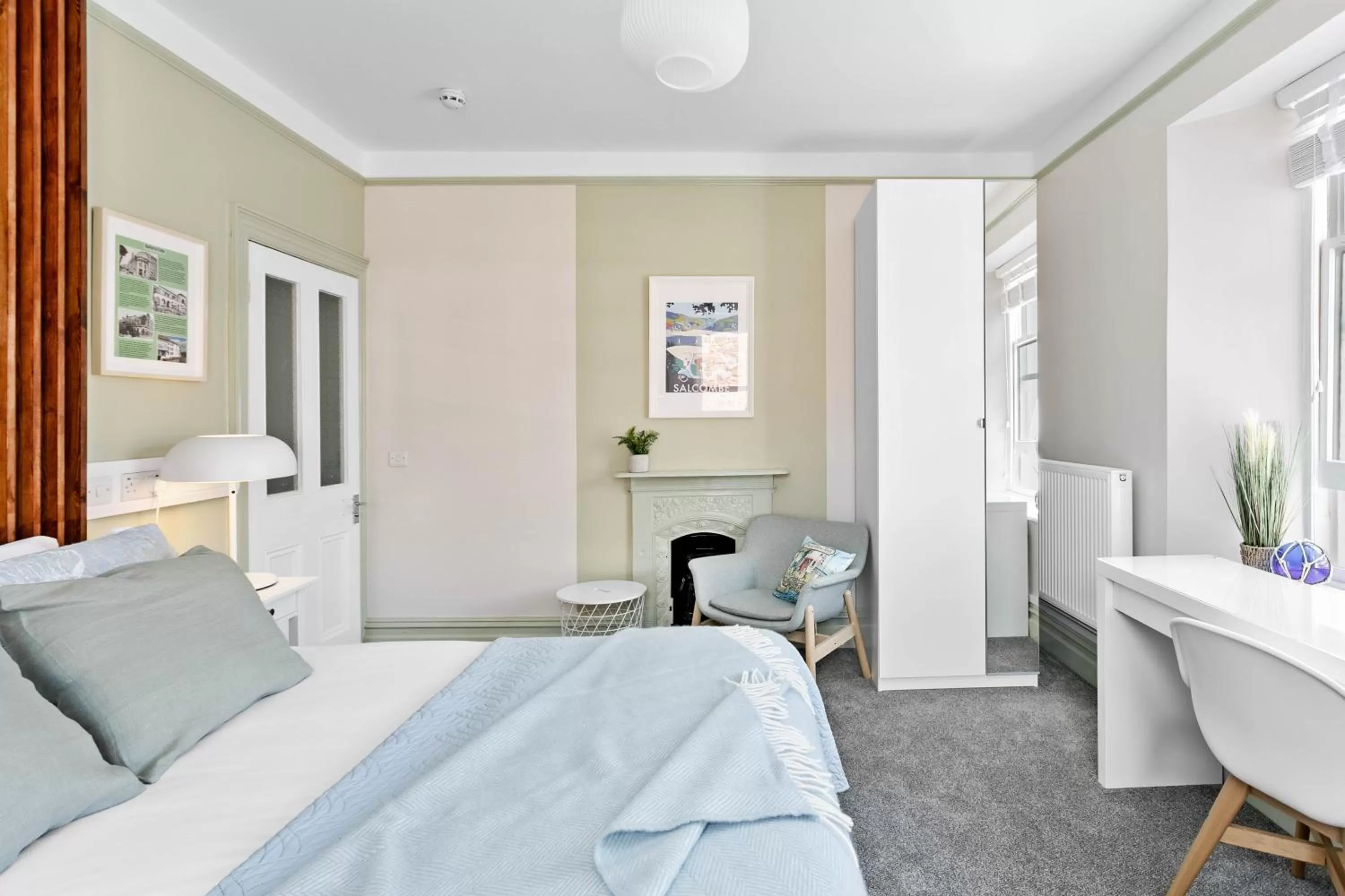 Photo of the whole room, Bed in Park View R & R - Adult Only - Self-Catering - Free Parking - EV Point