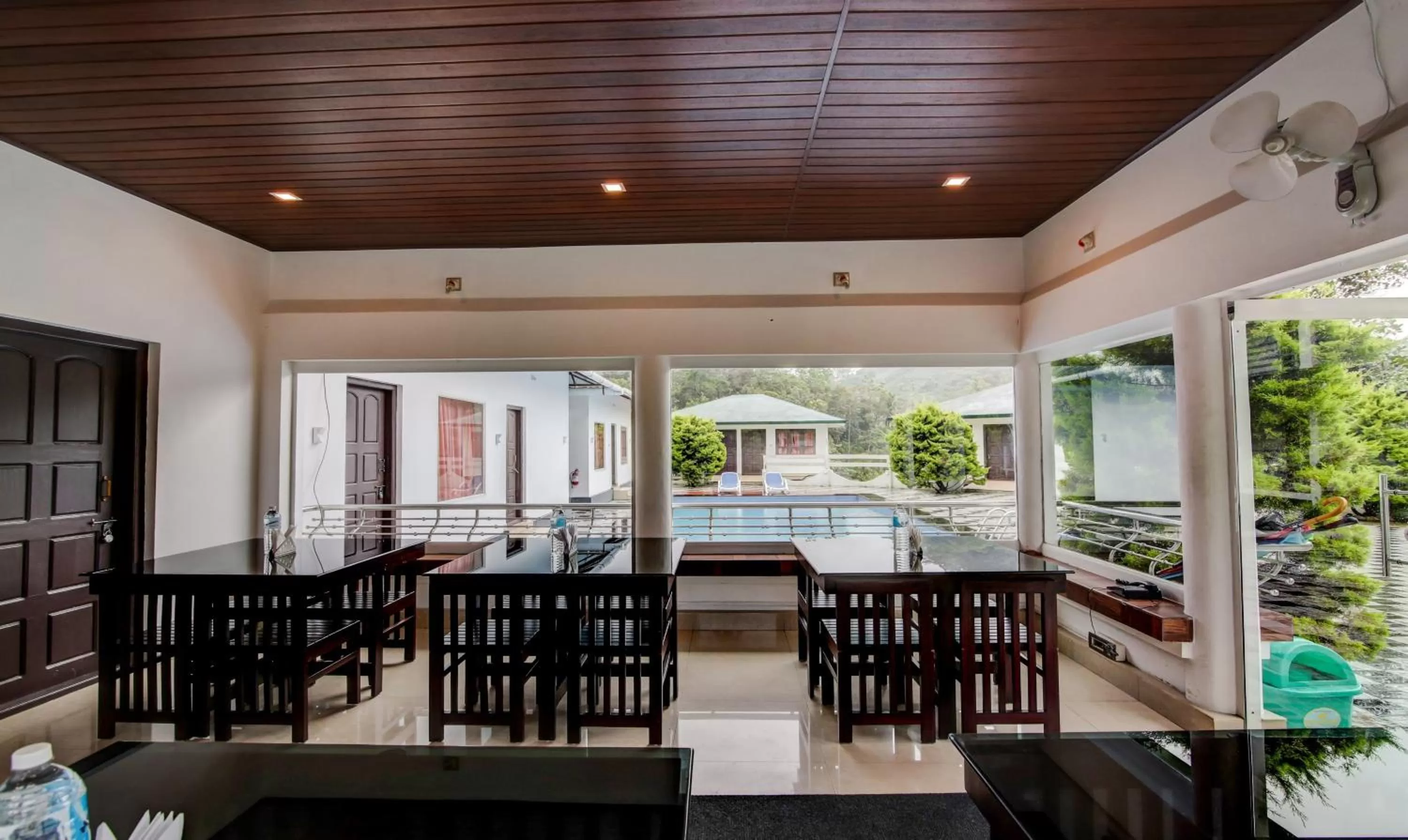 Restaurant/places to eat in Misty Garden Resort and SPA