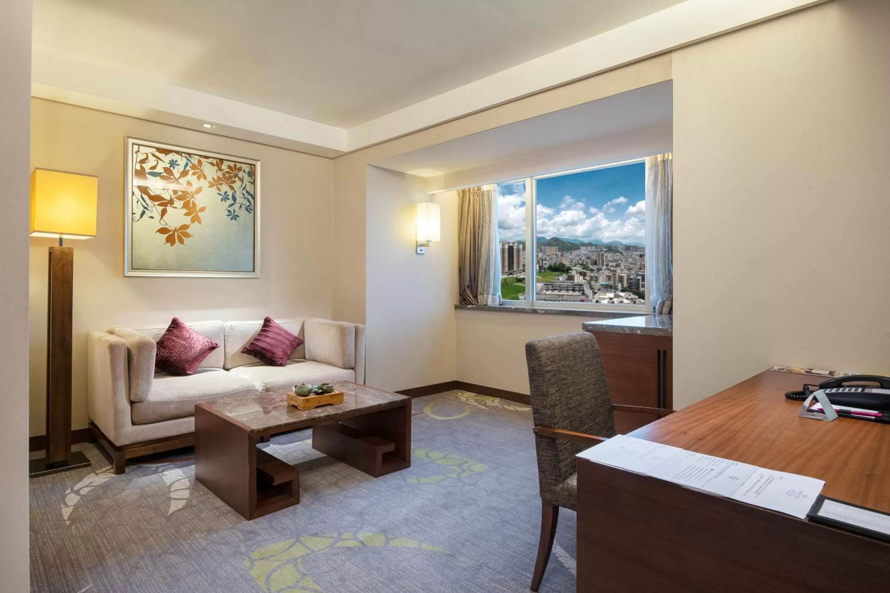 Seating area in Crowne Plaza Guangzhou City Centre by IHG