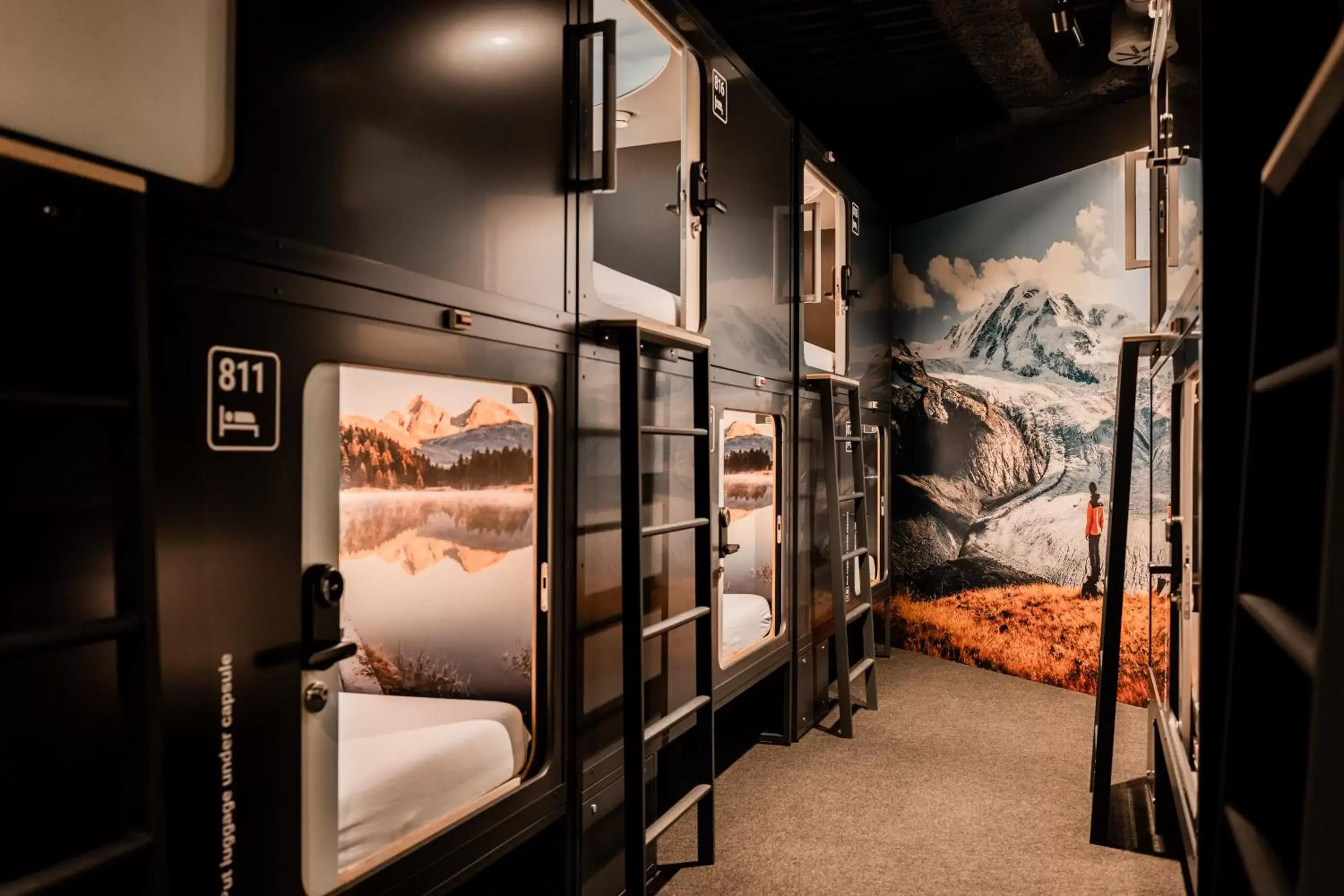 Capsule Hotel - Zurich Airport Capsule Hotel - Zurich Airport