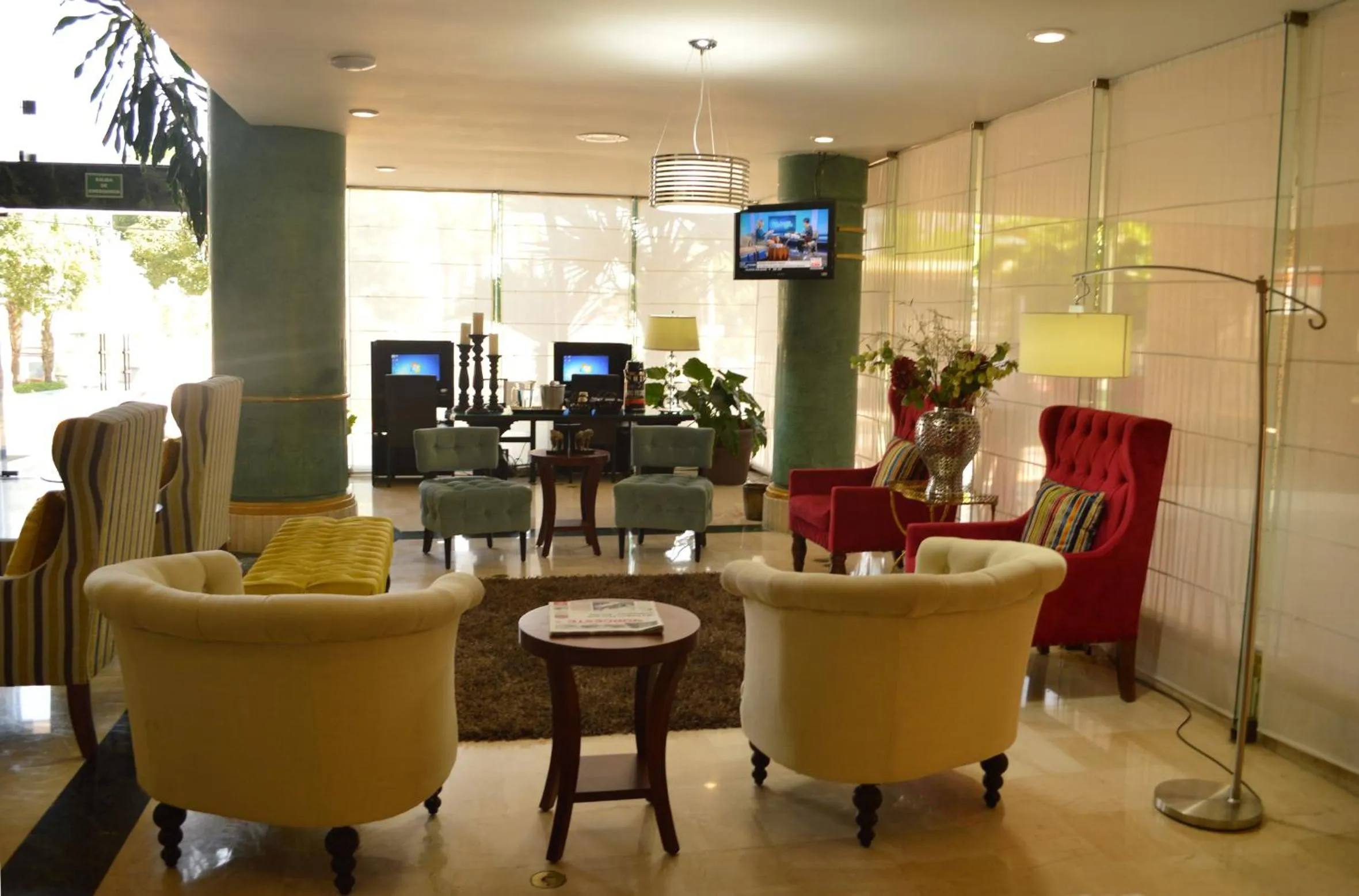 Lobby or reception in Hotel San Luis Lindavista
