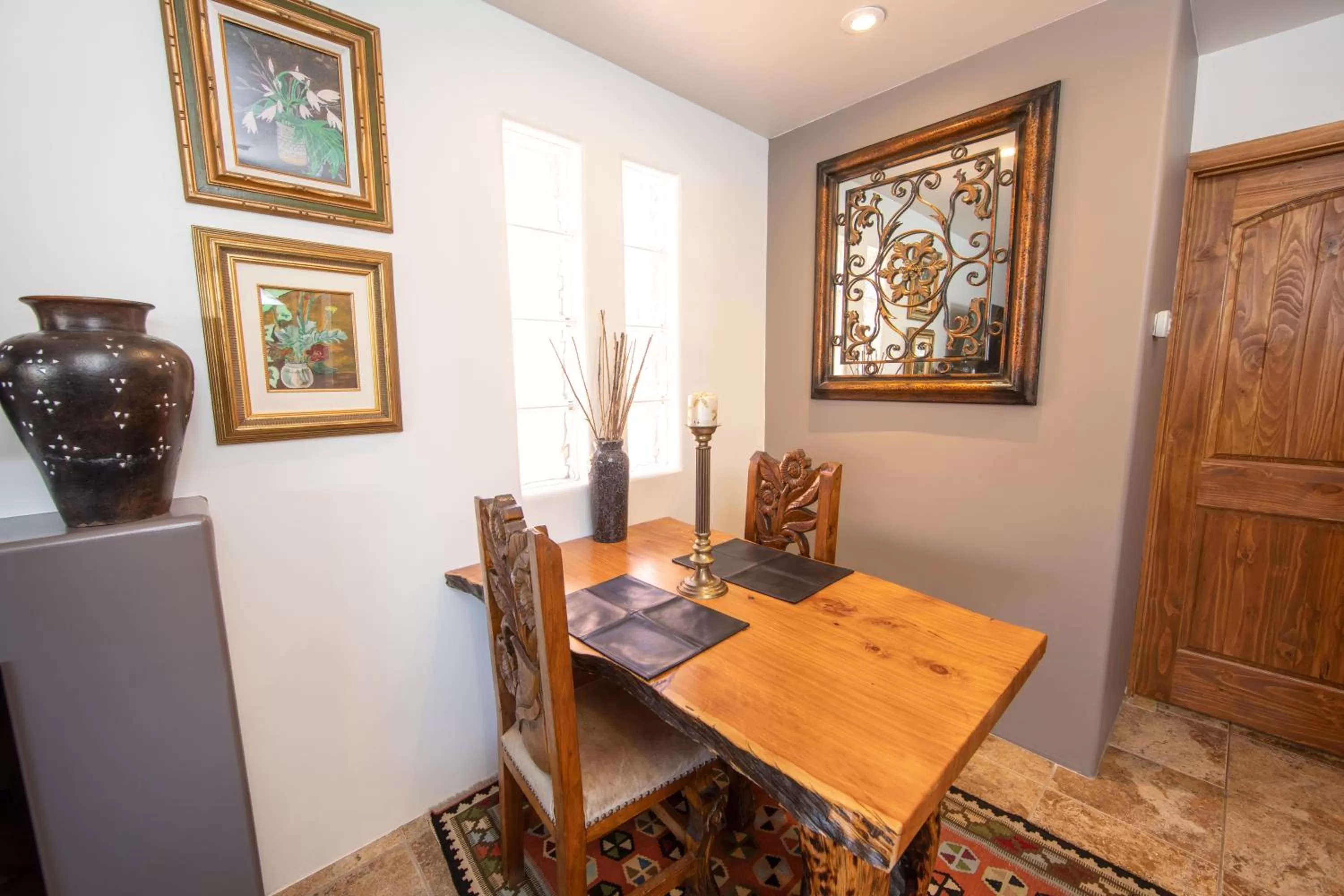 Dining area in A Sunset Chateau