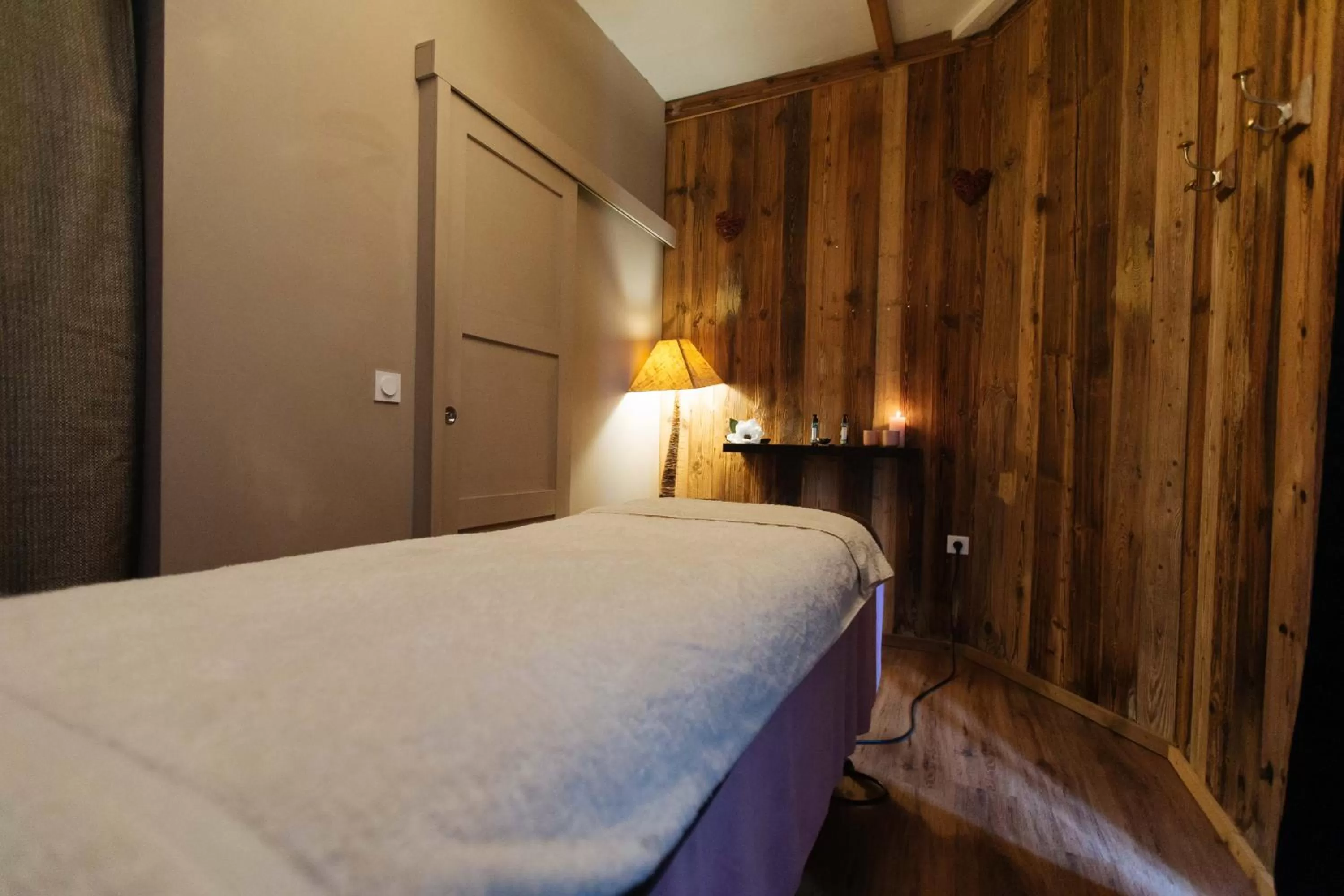 Spa and wellness centre/facilities, Bed in Coeur des Neiges