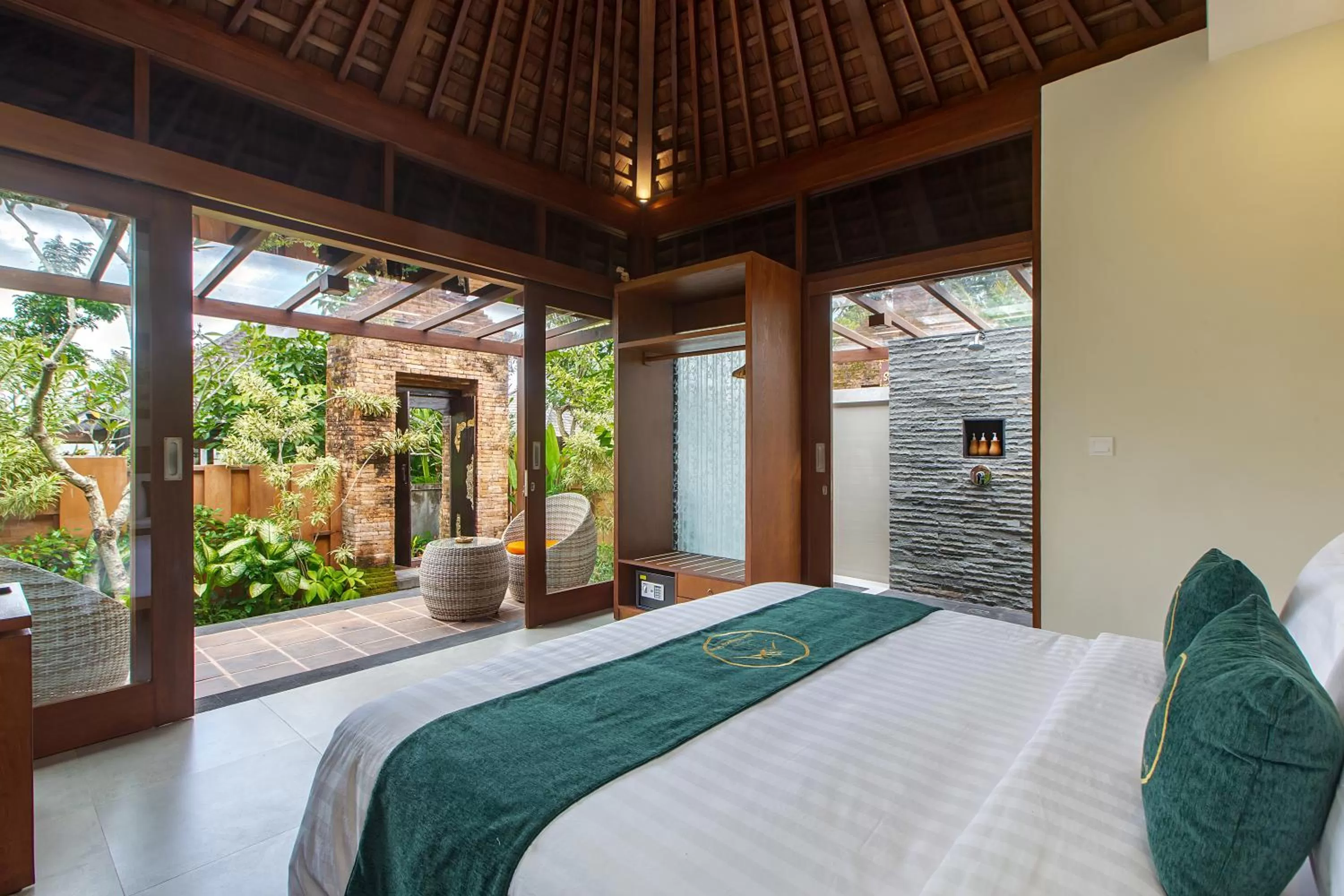 Bedroom, Bed in Alam Wayang Ubud - CHSE Certified
