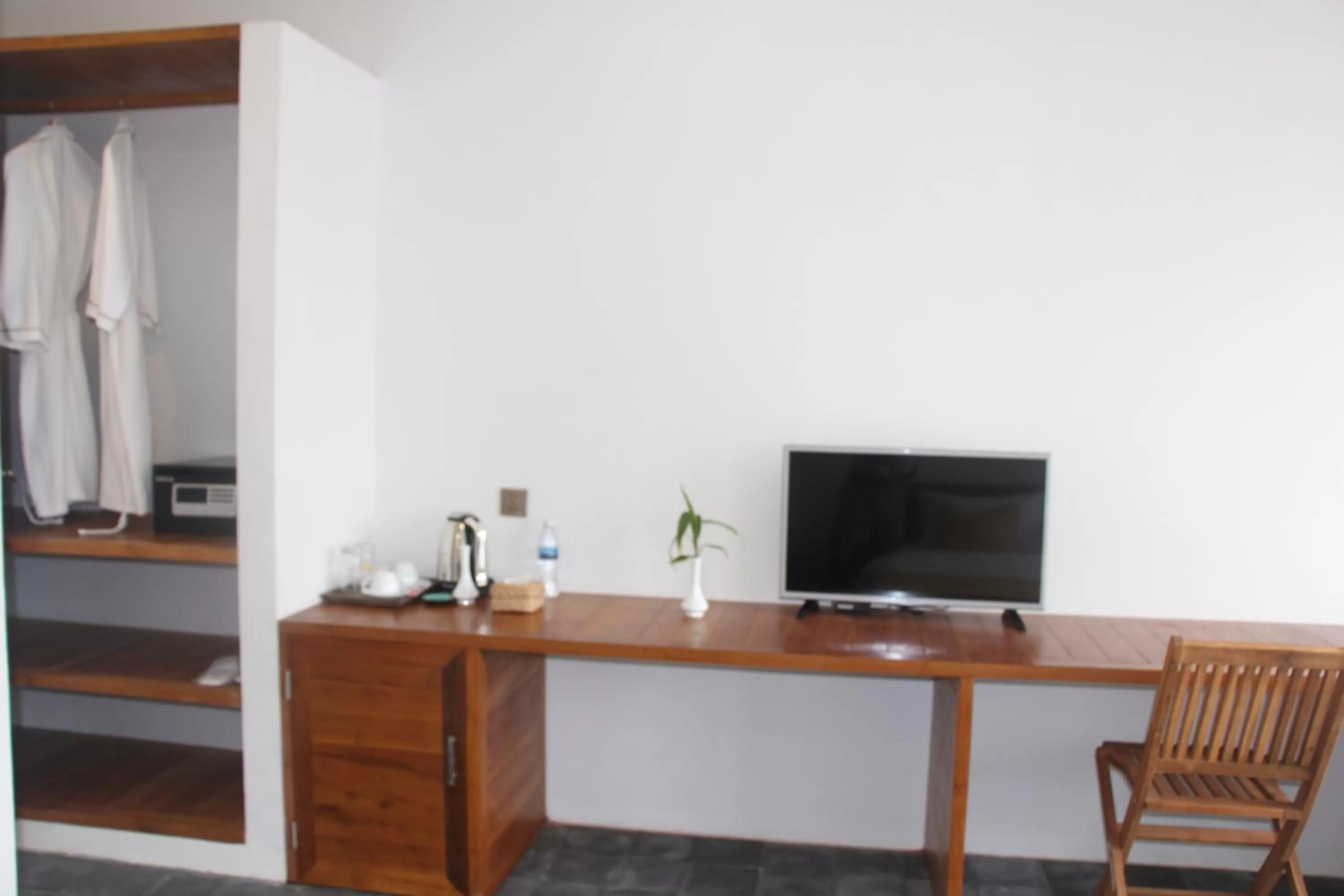 TV and multimedia in Sam So Boutique Villa