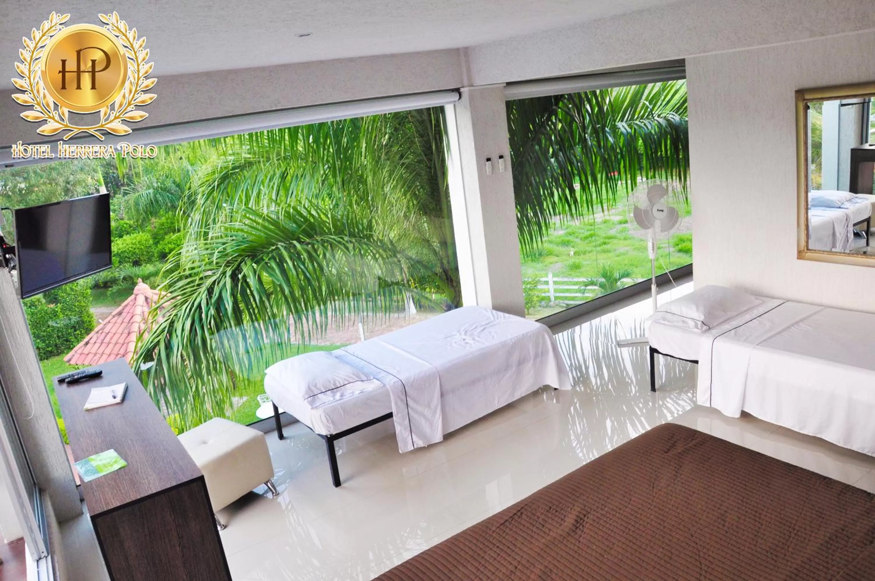 Photo of the whole room in Hotel Herrera Polo