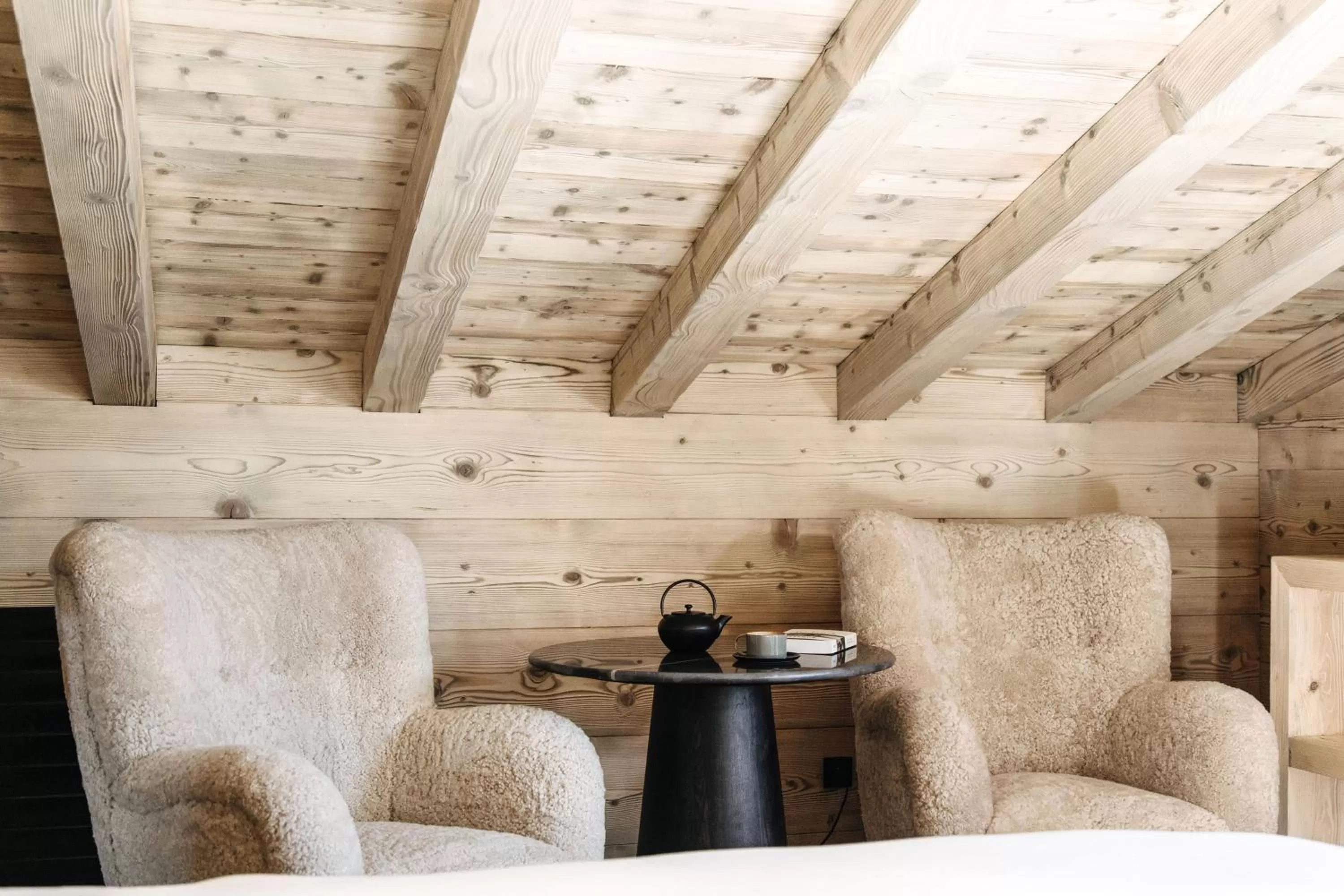 Living room in L'Alpaga, a Beaumier hotel