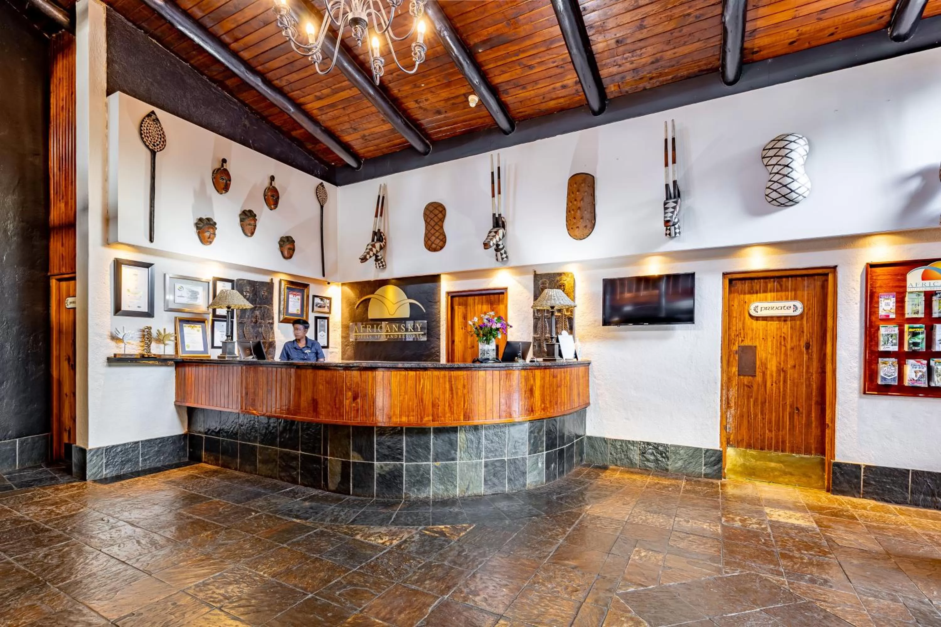 Lobby or reception in African Sky Hotels - Pine Lake Inn