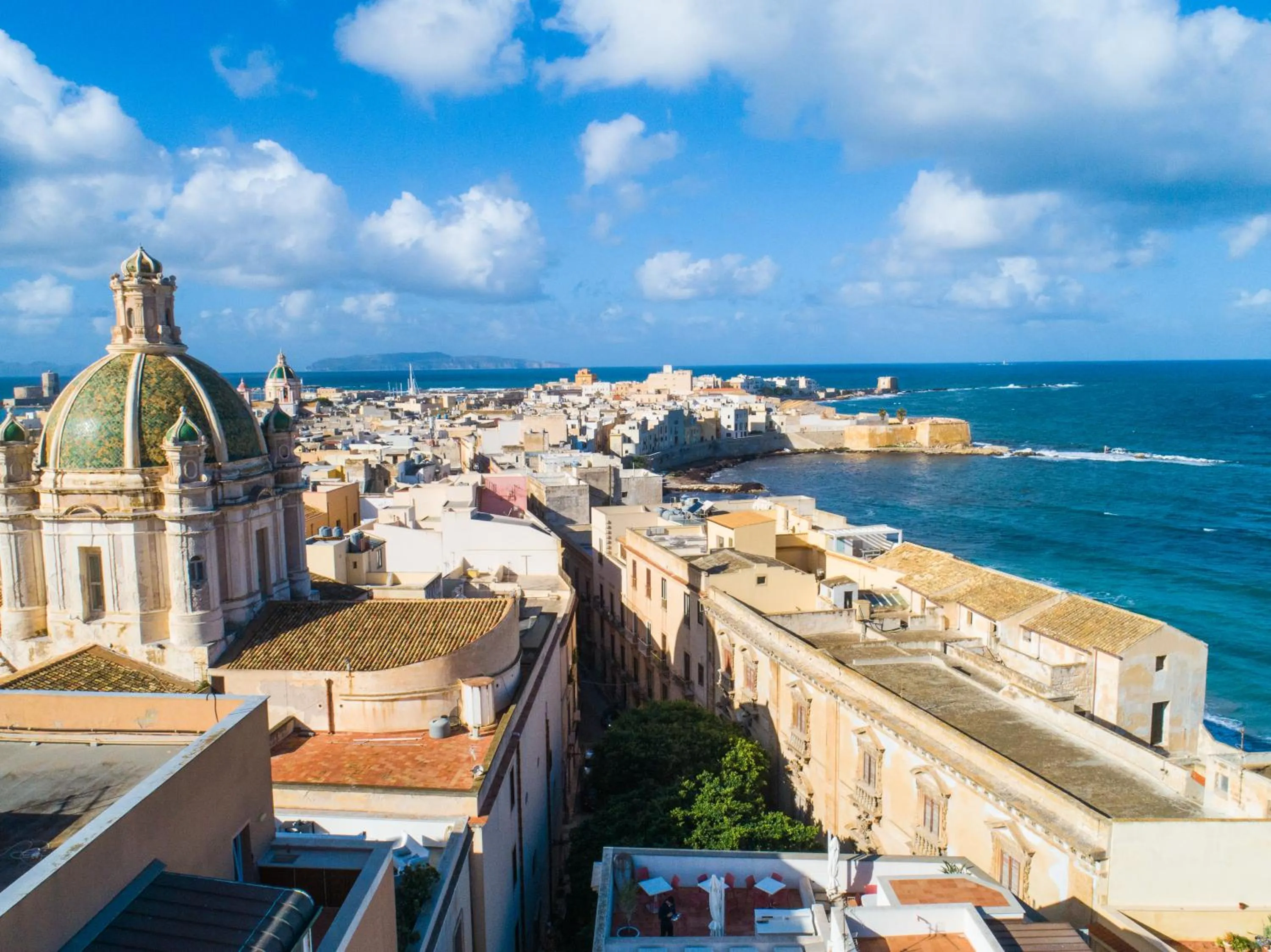 Bird's eye view in ZIBIBBO SUITES & ROOMS - Aparthotel in Centro Storico a Trapani