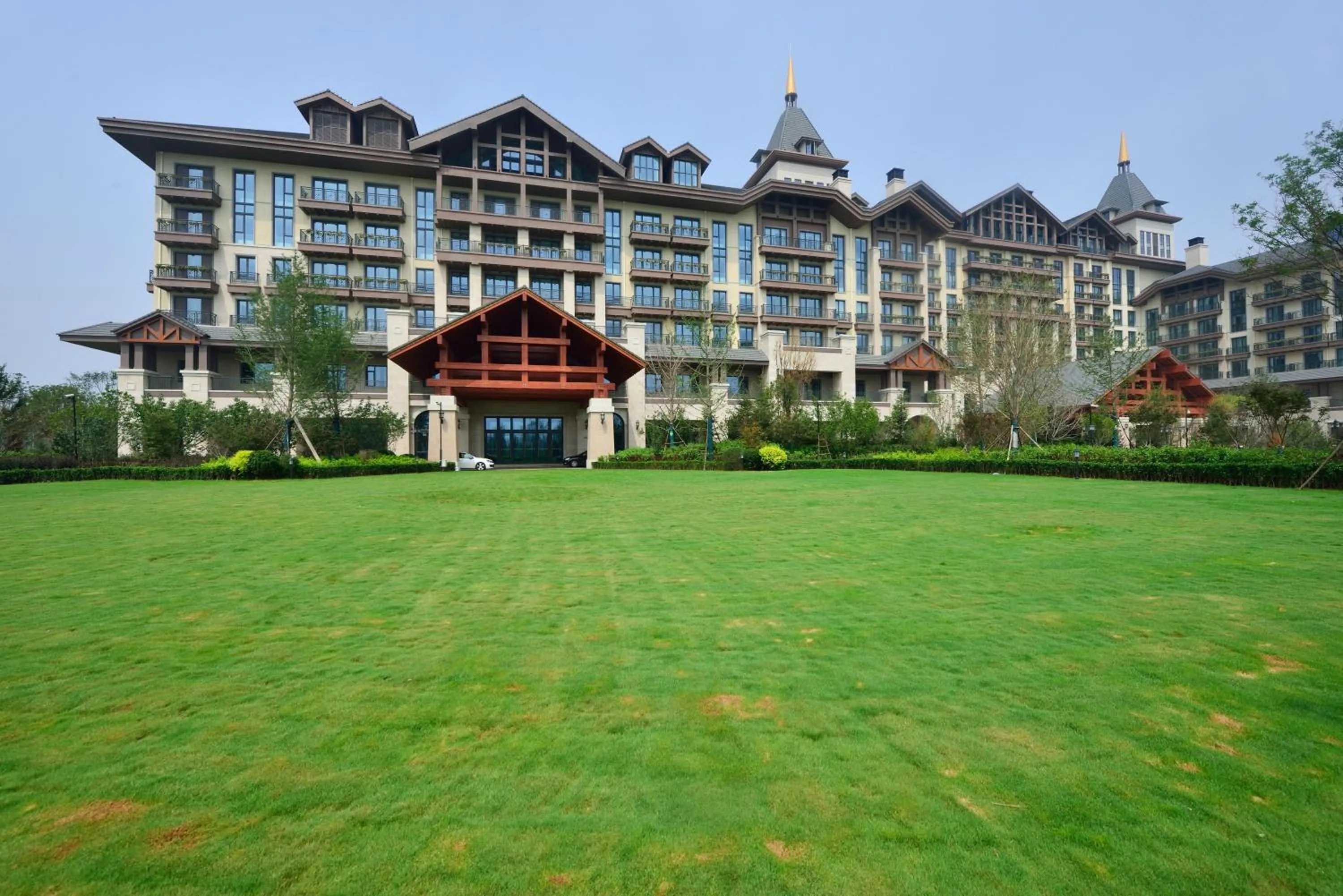 Facade/entrance in Orient-Anyi international Hotel