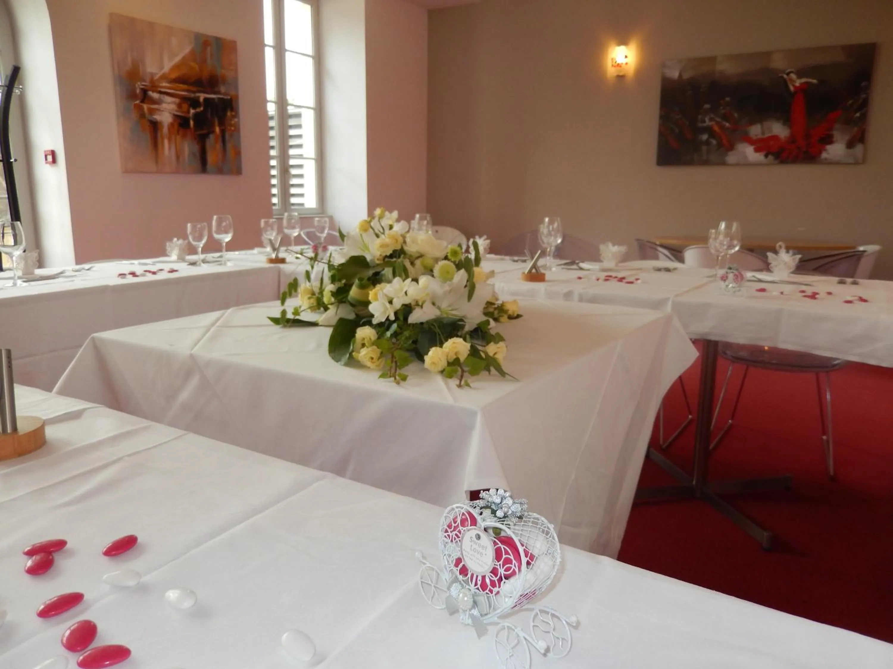 Banquet/Function facilities in Hôtel Restaurant Le Lion d'Or