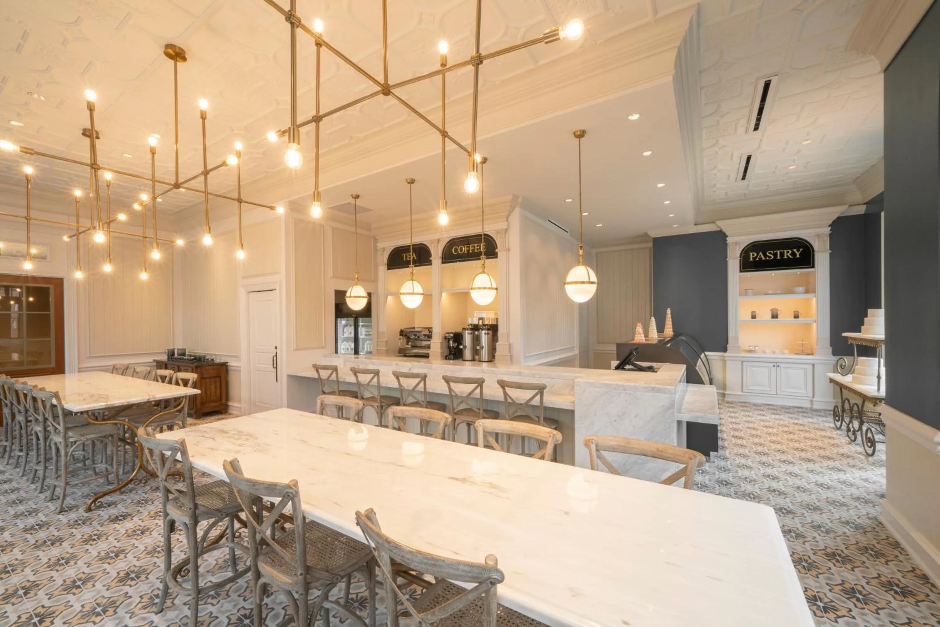 Restaurant/places to eat in Hotel Bennett Charleston