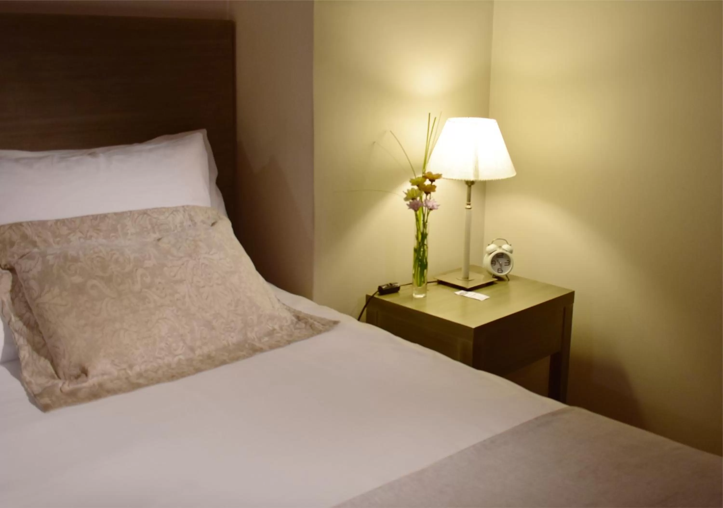 Bedroom, Bed in San Telmo Suites