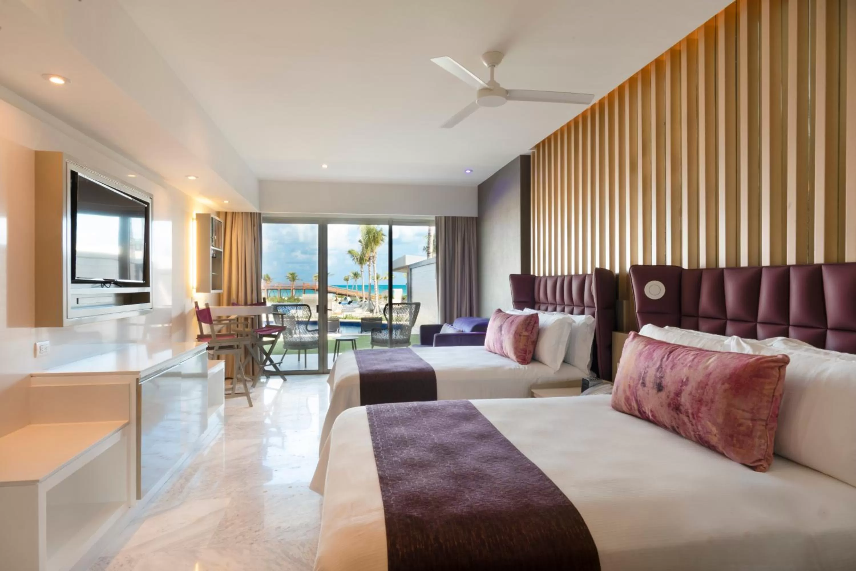 Bedroom, Bed in Planet Hollywood Cancun by Royalton, An Autograph Collection All-Inclusive Resort