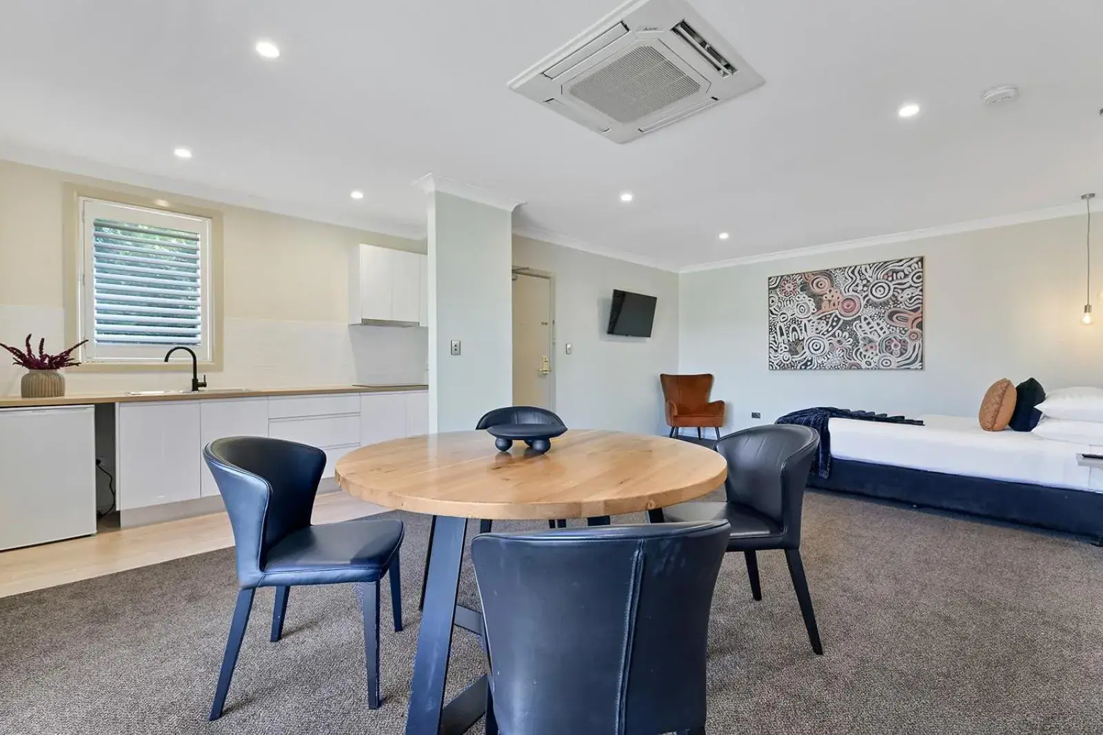 One-Bedroom Villa in Central Caleula Motor Lodge One-Bedroom Villa in Central Caleula Motor Lodge