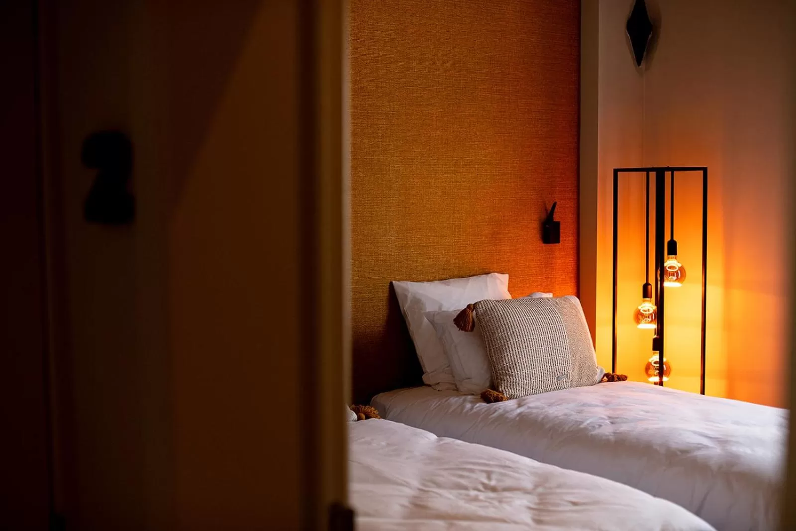 Bed in Hôtel de la Poste