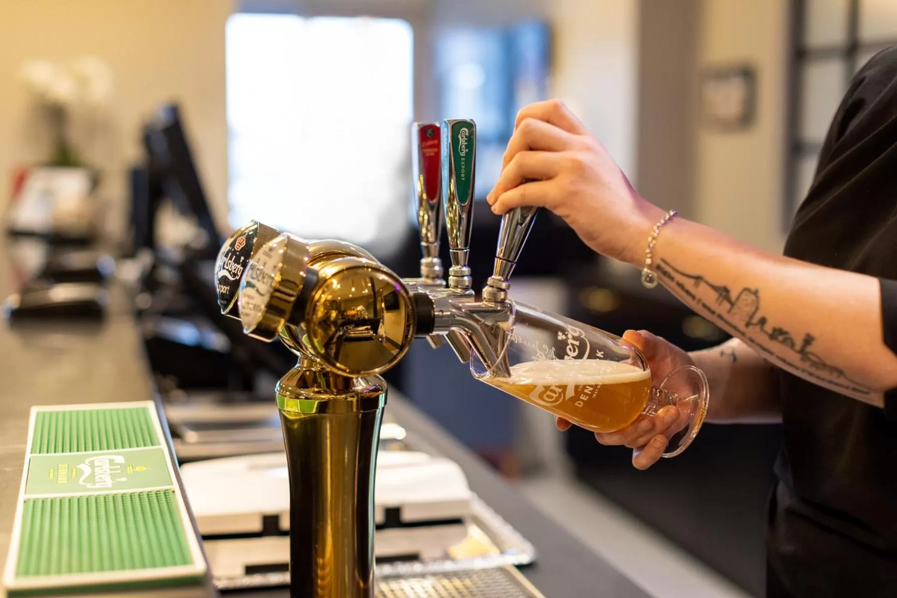 Alcoholic drinks in Thon Partner Hotel Dockyard