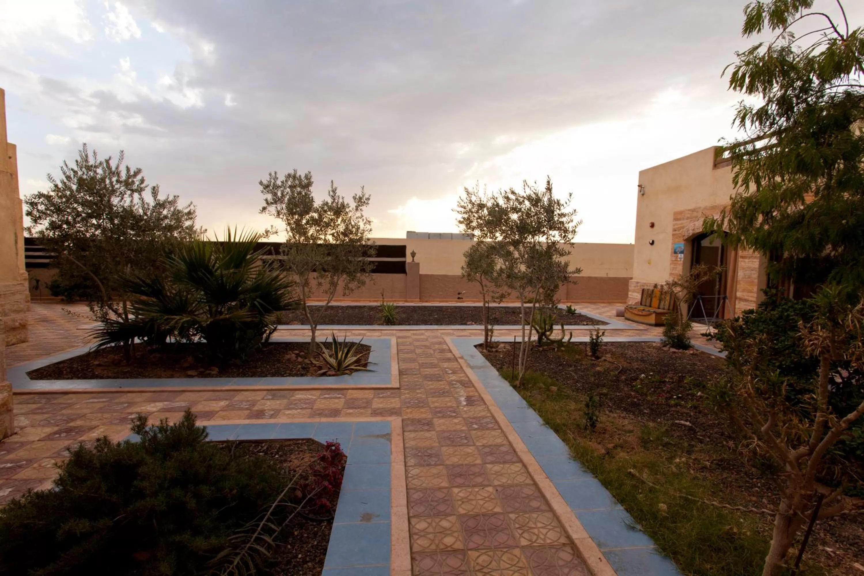 Garden, Swimming Pool in Arab Divers Dive Center and Bed & Breakfast