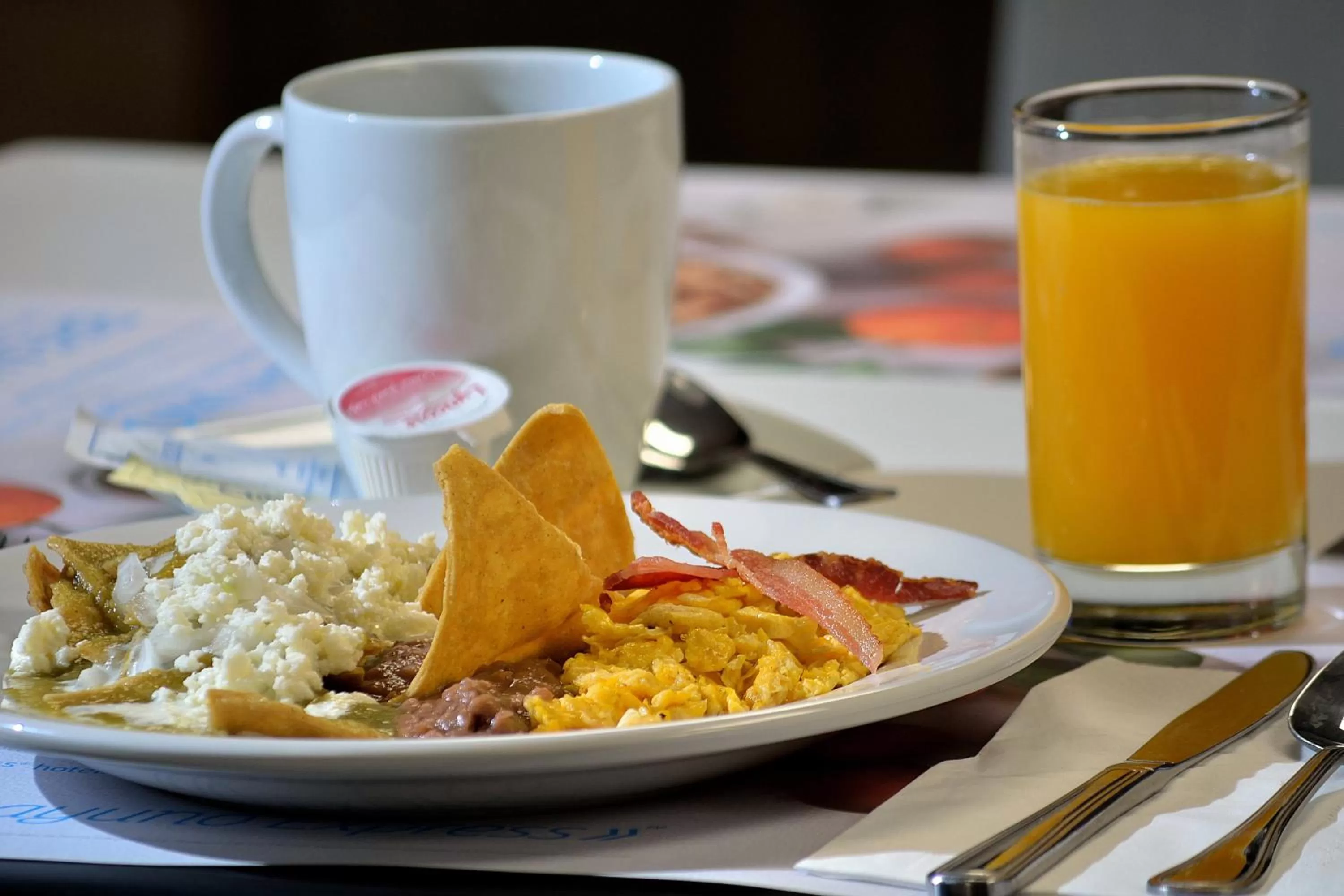 Breakfast in Holiday Inn Express Pachuca by IHG