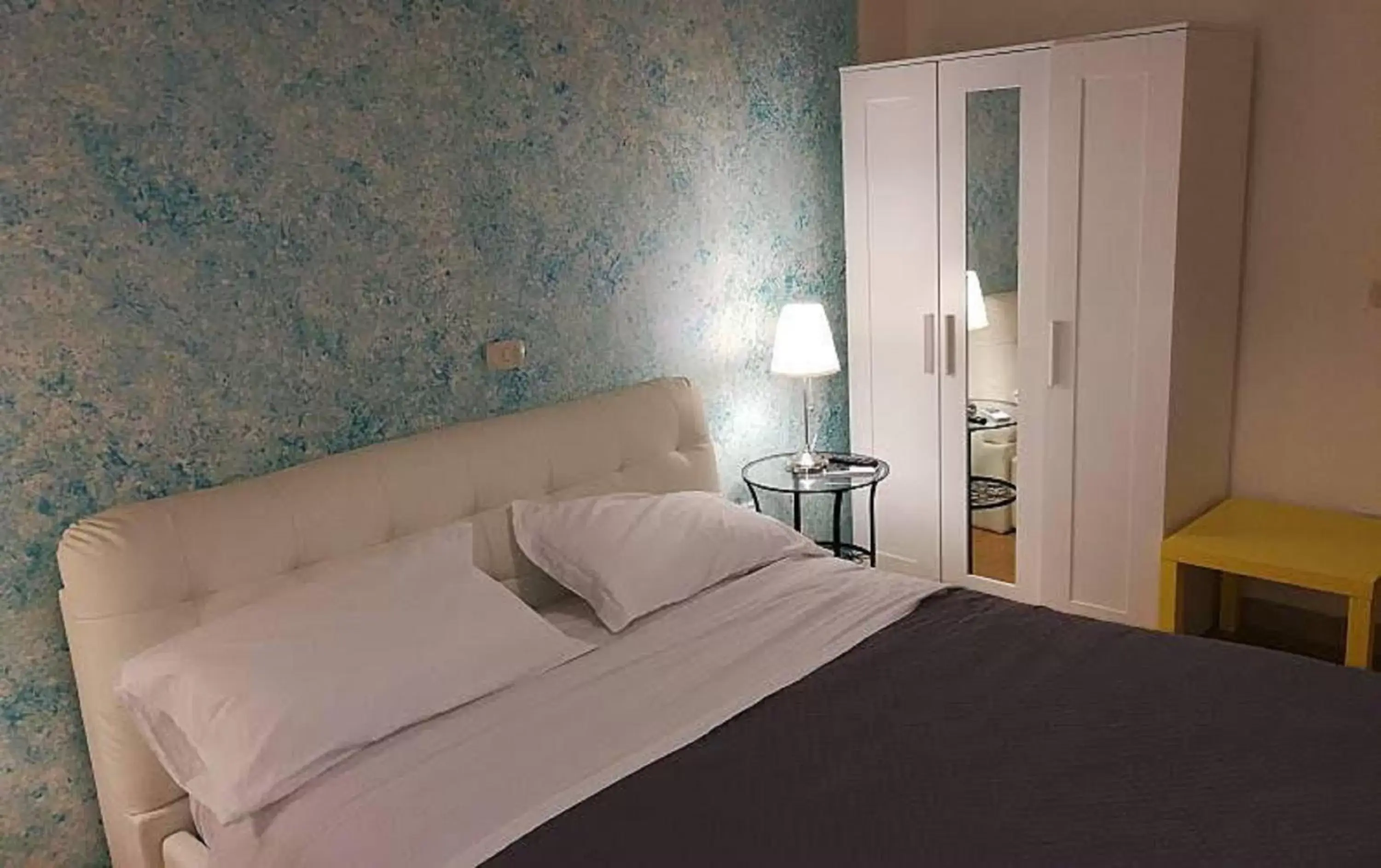 Standard King Room - single occupancy in Antichi Riverberi in Station Standard King Room - single occupancy in Antichi Riverberi in Station