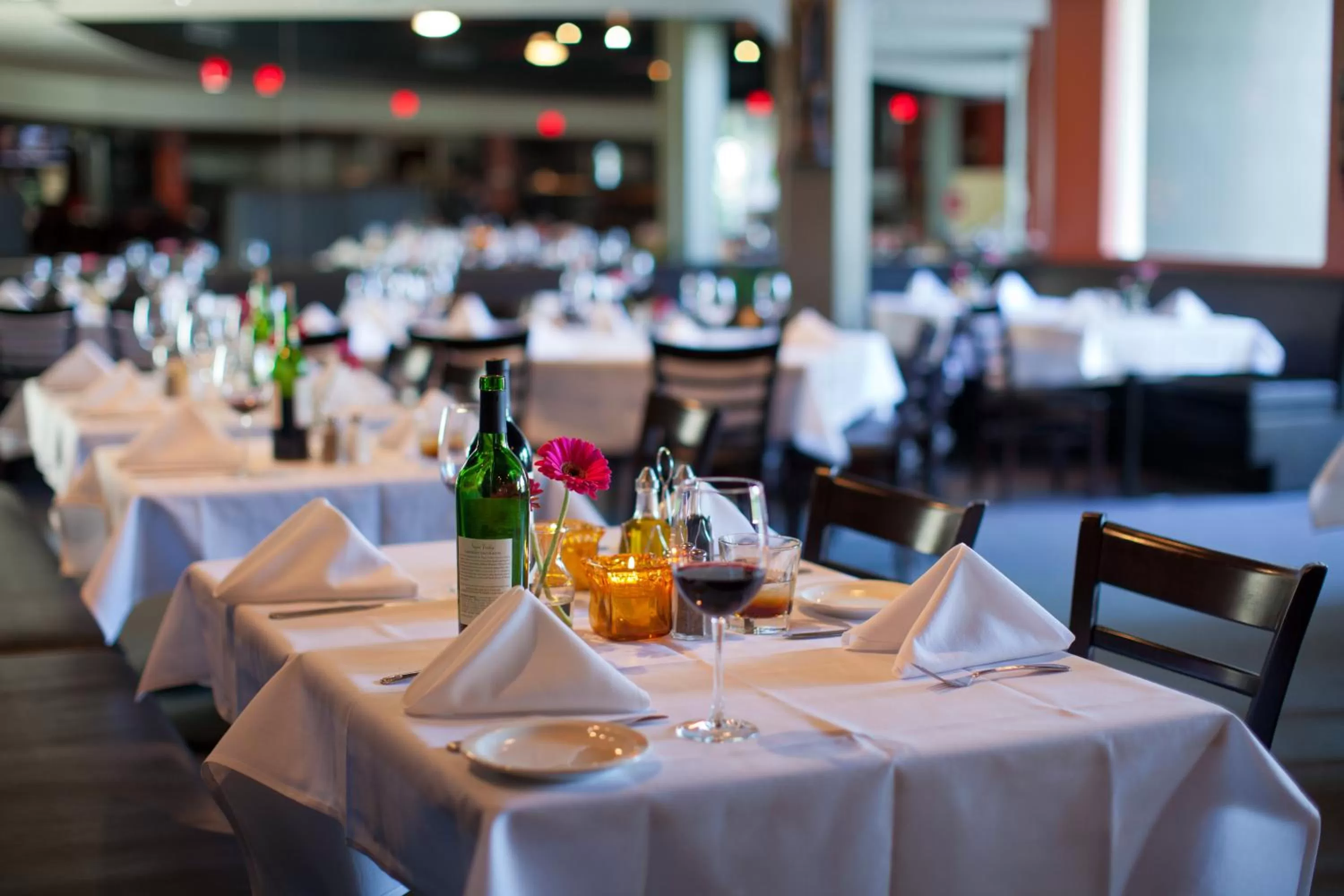 Banquet/Function facilities in Lemon Tree Inn