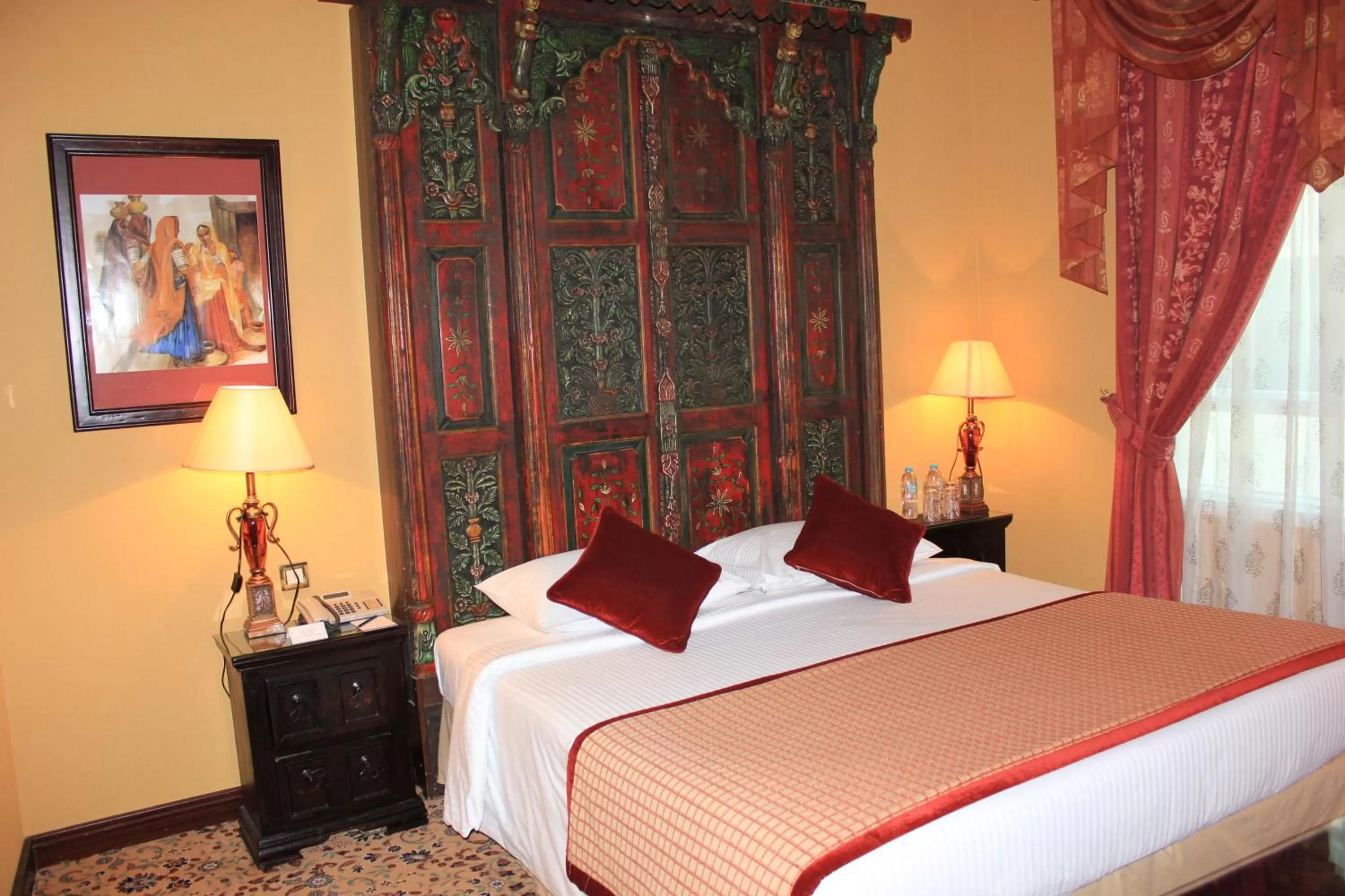 Bed in Sea View Hotel Dubai