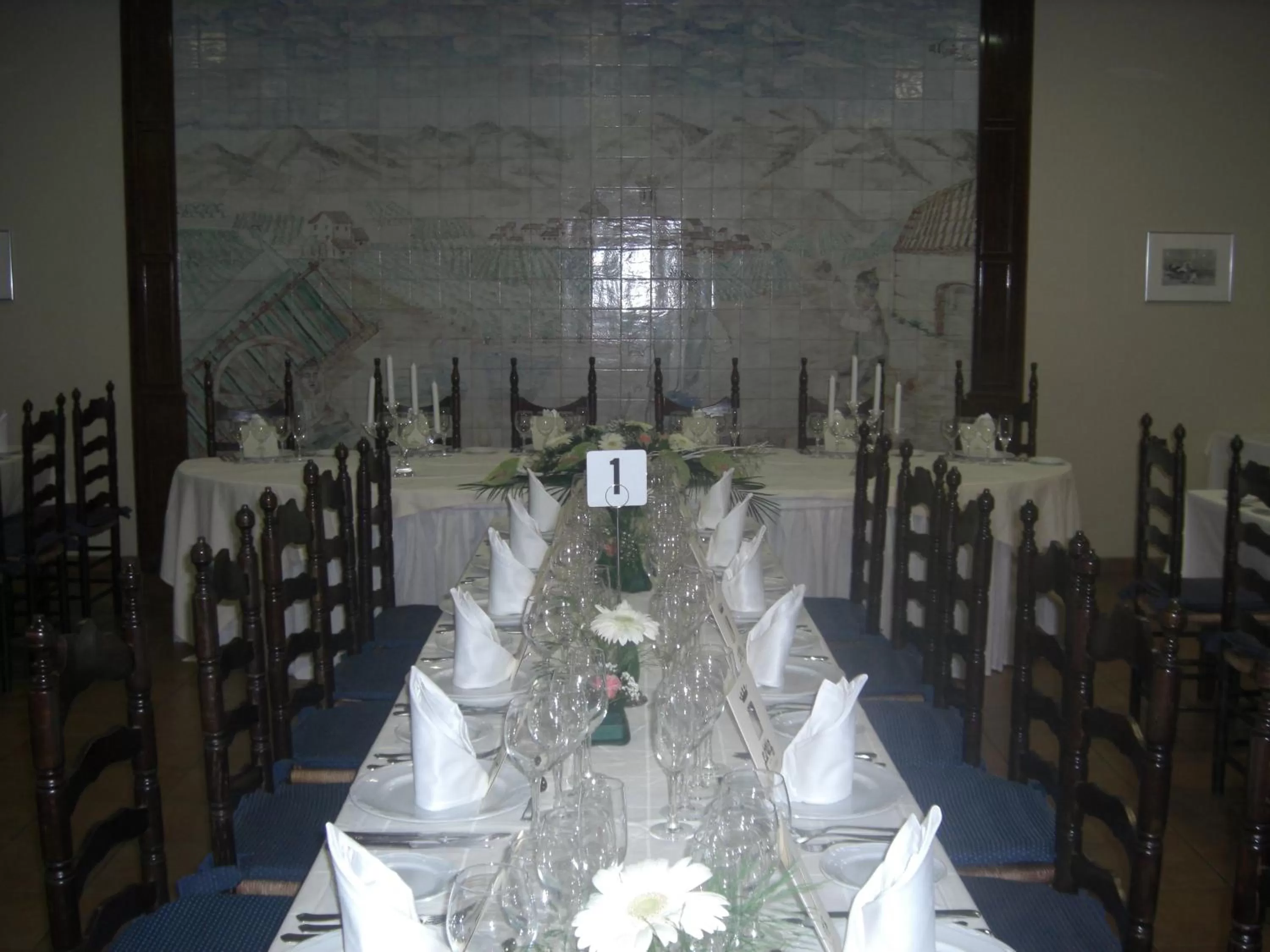 Restaurant/places to eat in Hotel Cariñena