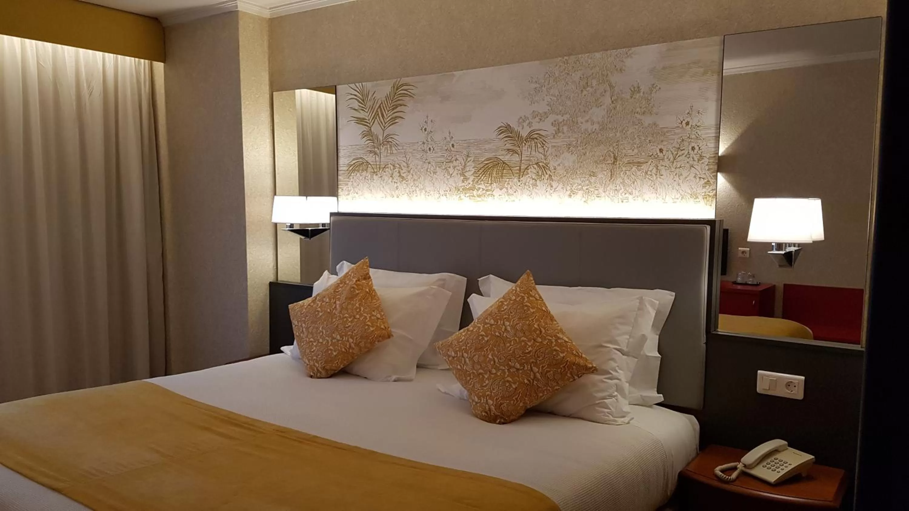 Bed in Hotel 3K Madrid