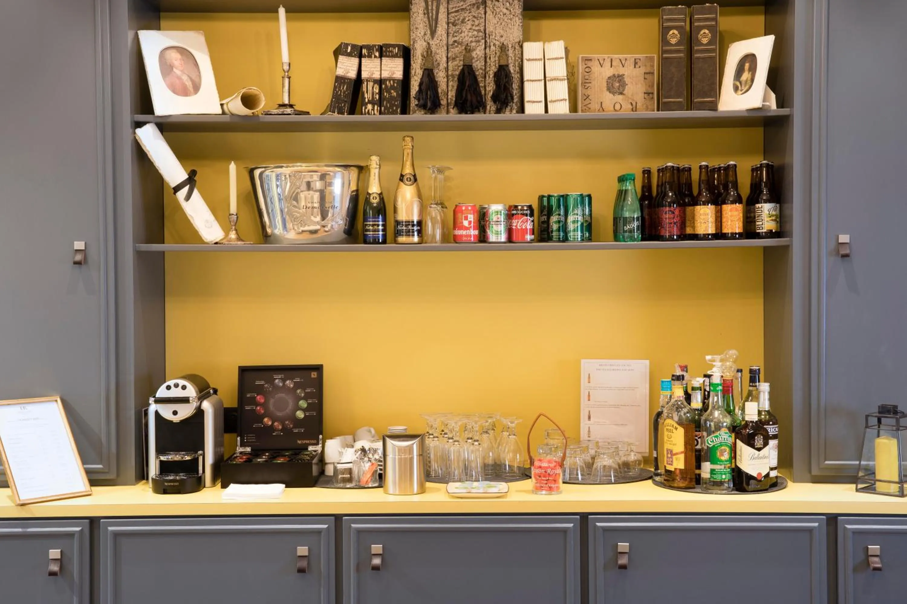 Lobby or reception in A l'Hôtel Des Roys