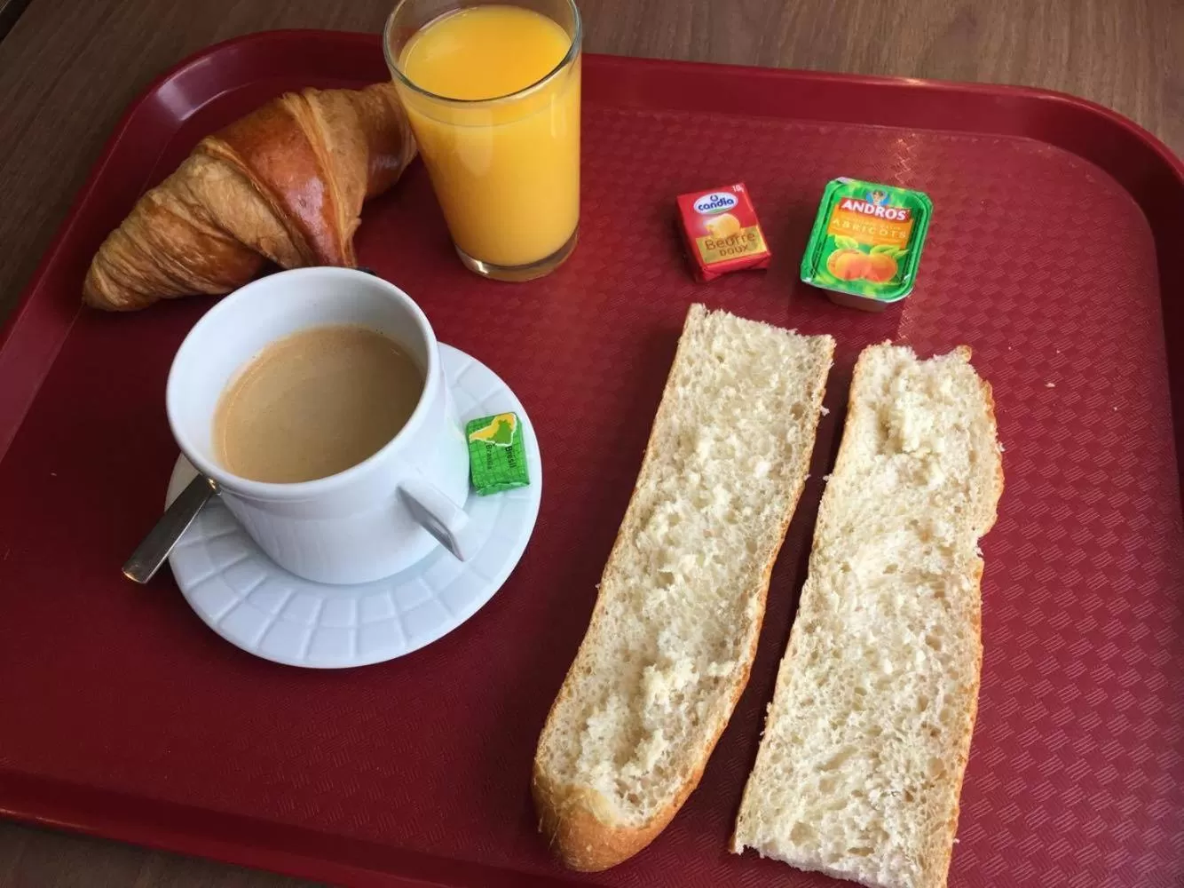 Breakfast in Campanile Lyon Dardilly Porte De Lyon