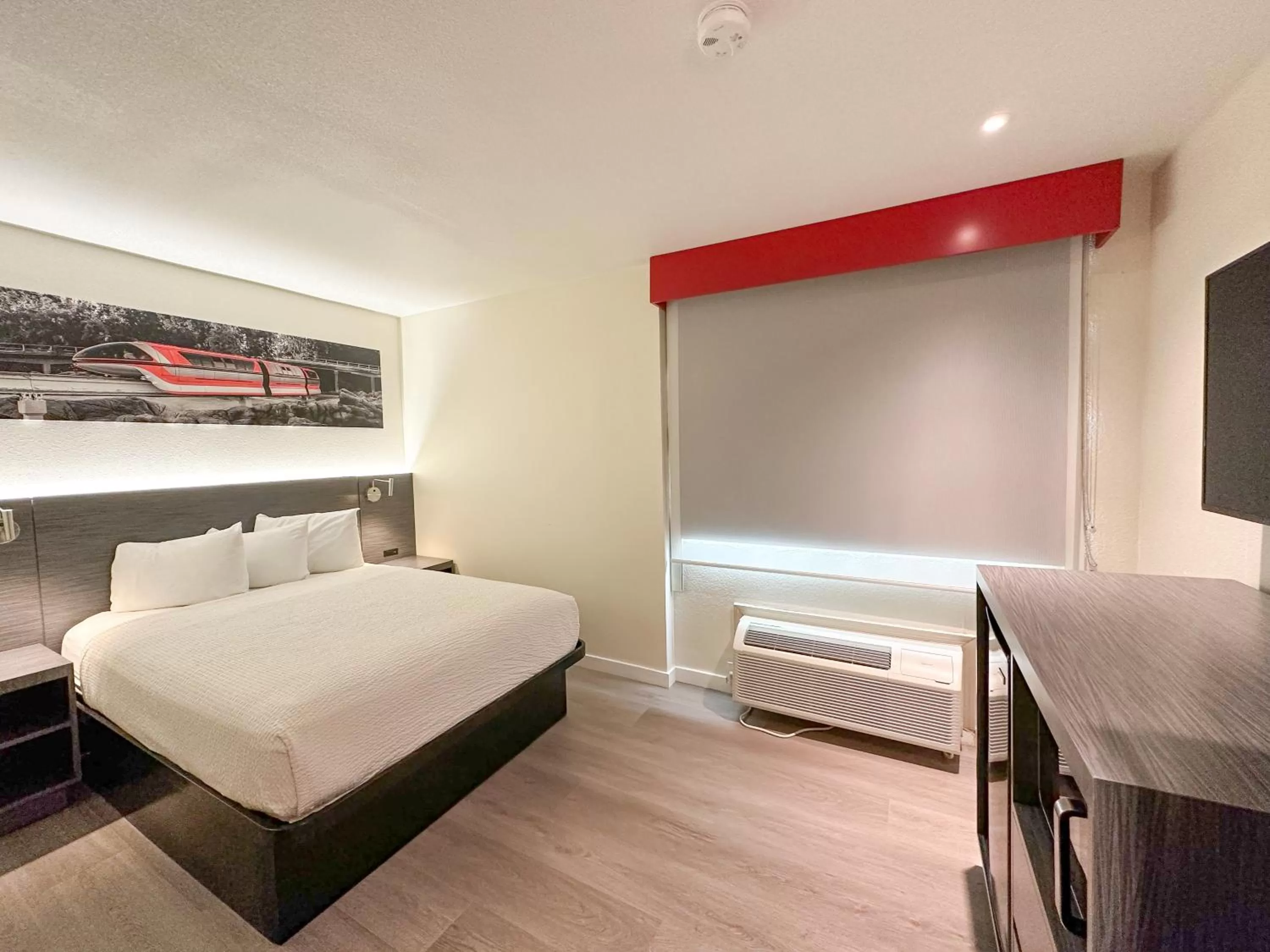 Bed in Ramada by Wyndham Anaheim Convention Center