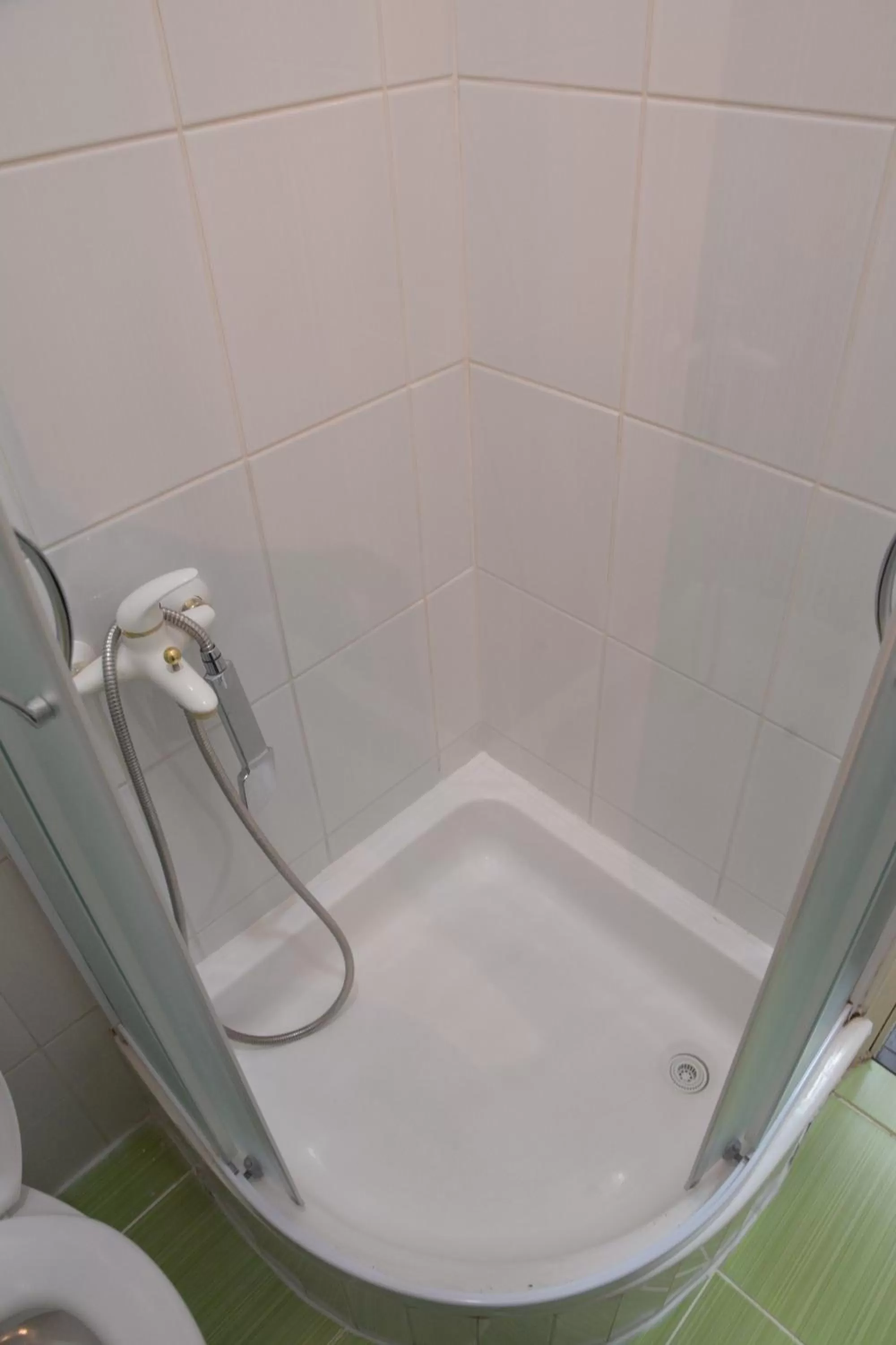 Bathroom in Guest House GOLDEN COIN