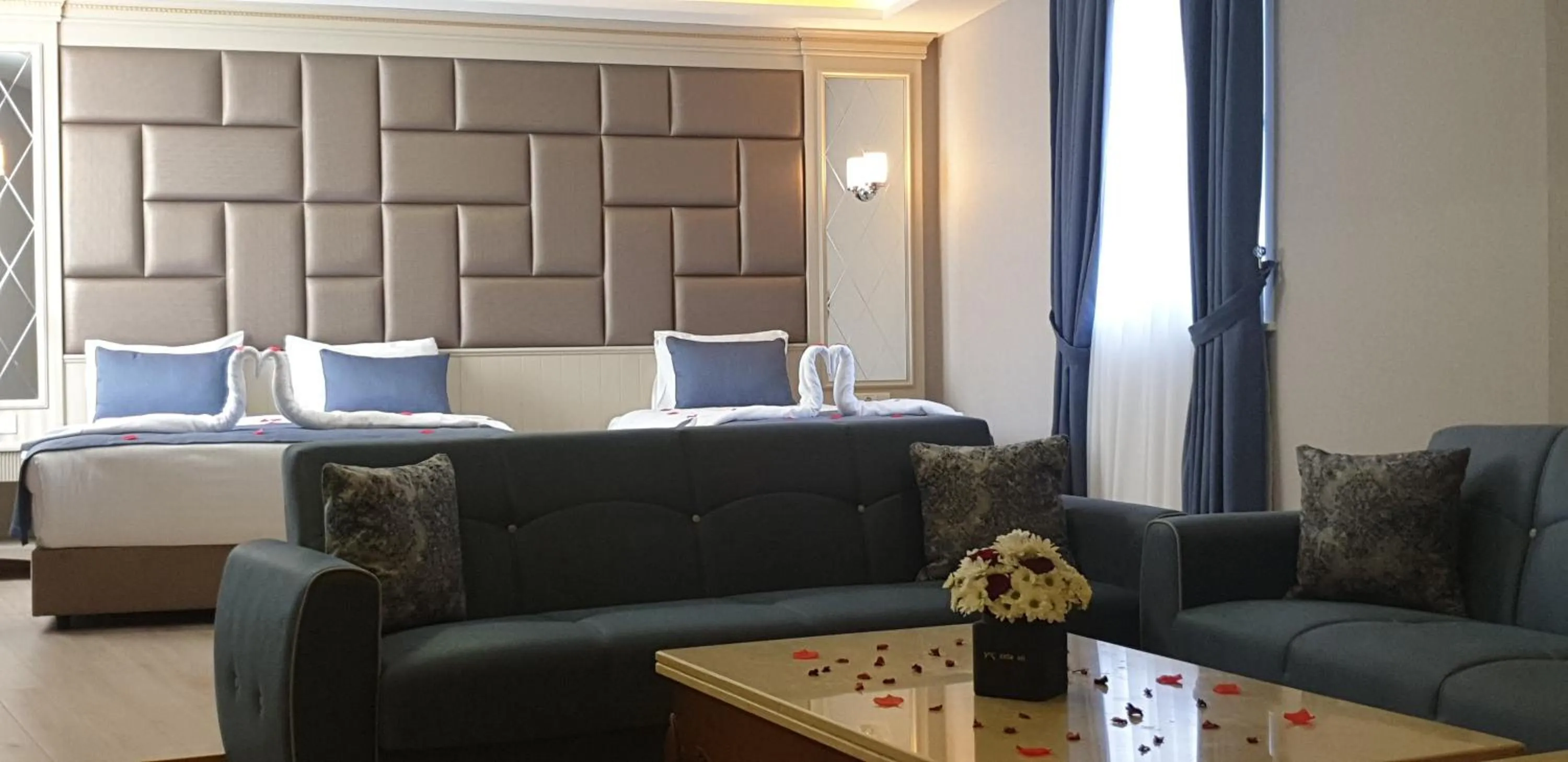 Bedroom, Bed in Martinenz Hotel