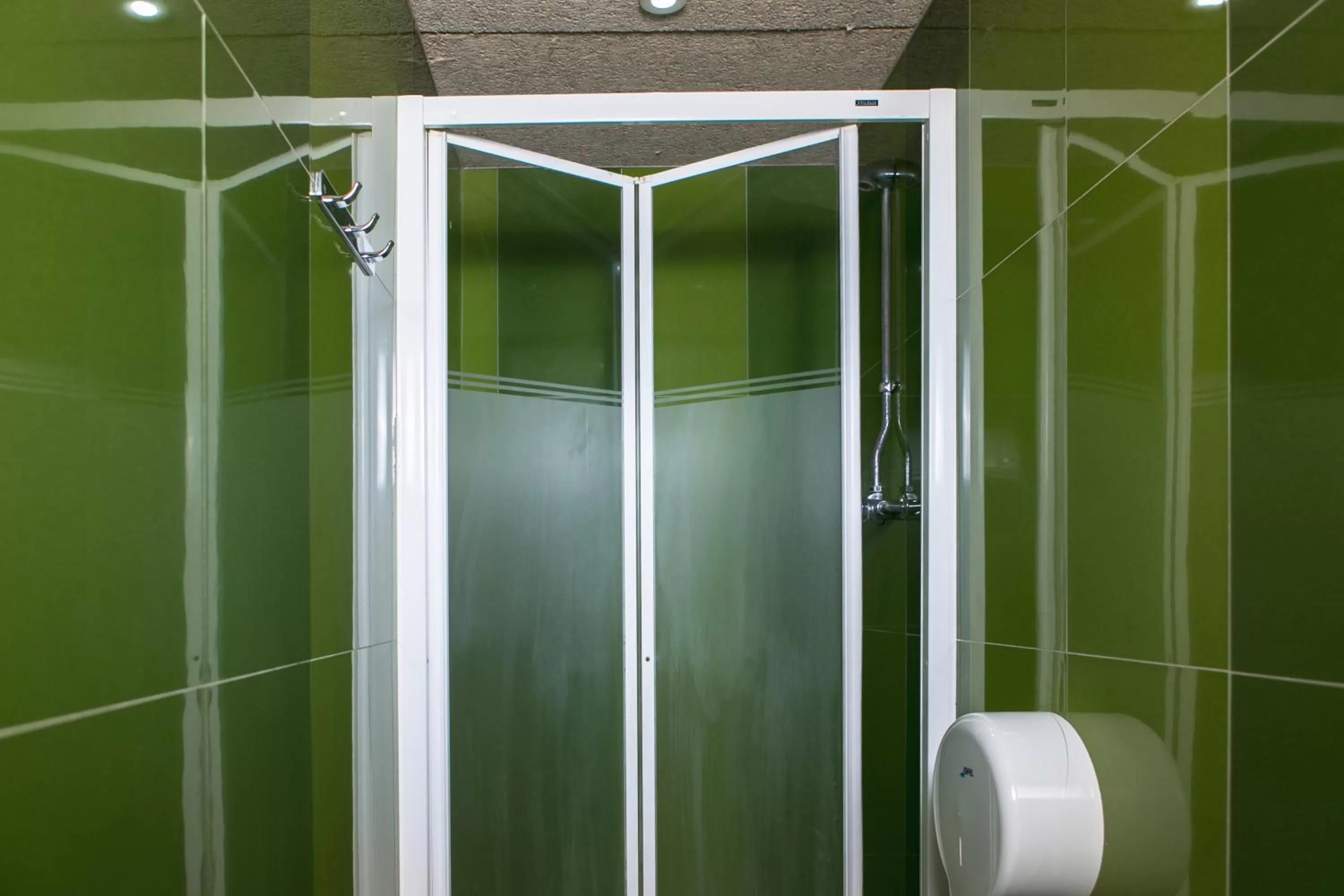 Bathroom in Urbany Hostel Barcelona