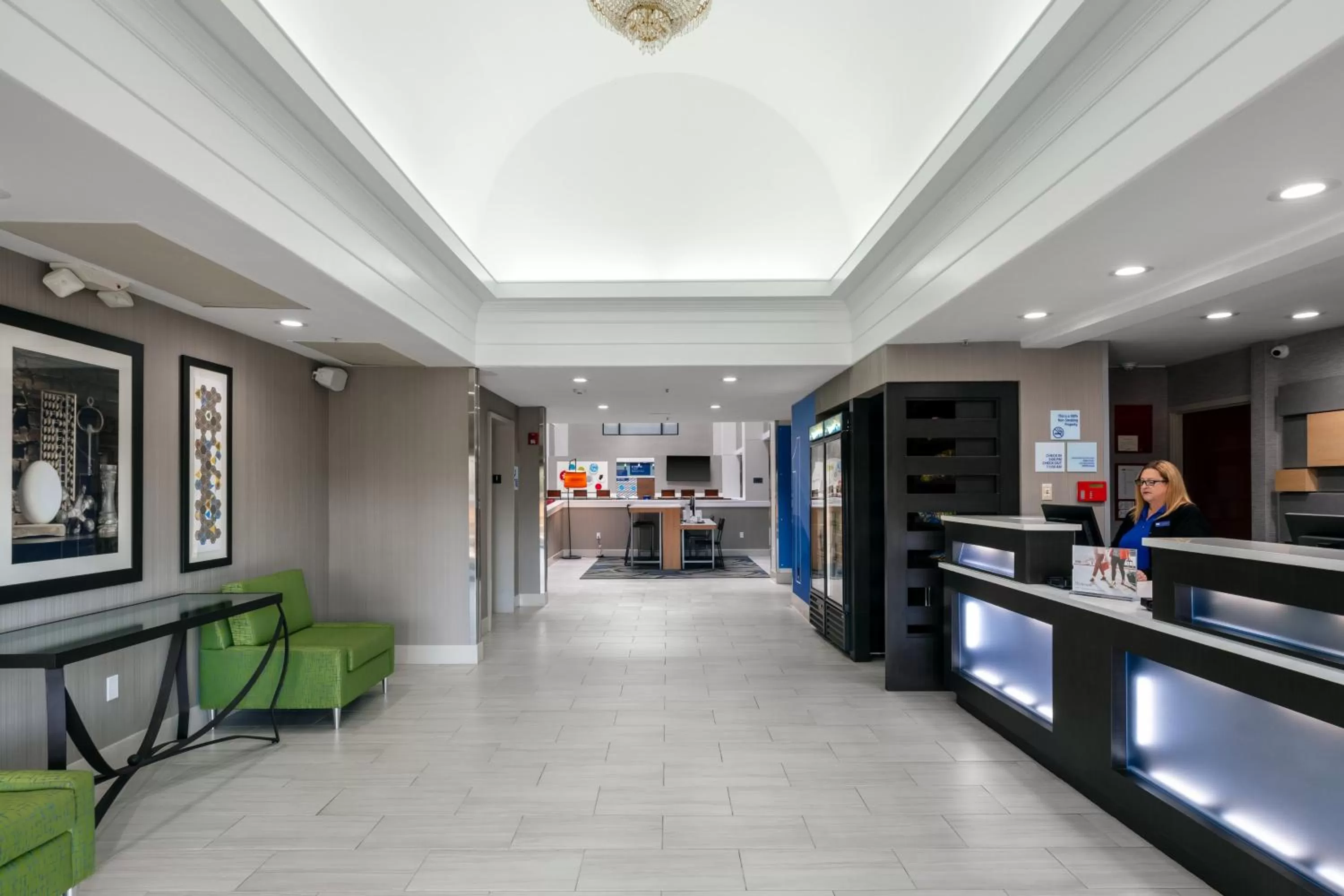 Property building in Holiday Inn Express & Suites Milton East I-10 by IHG