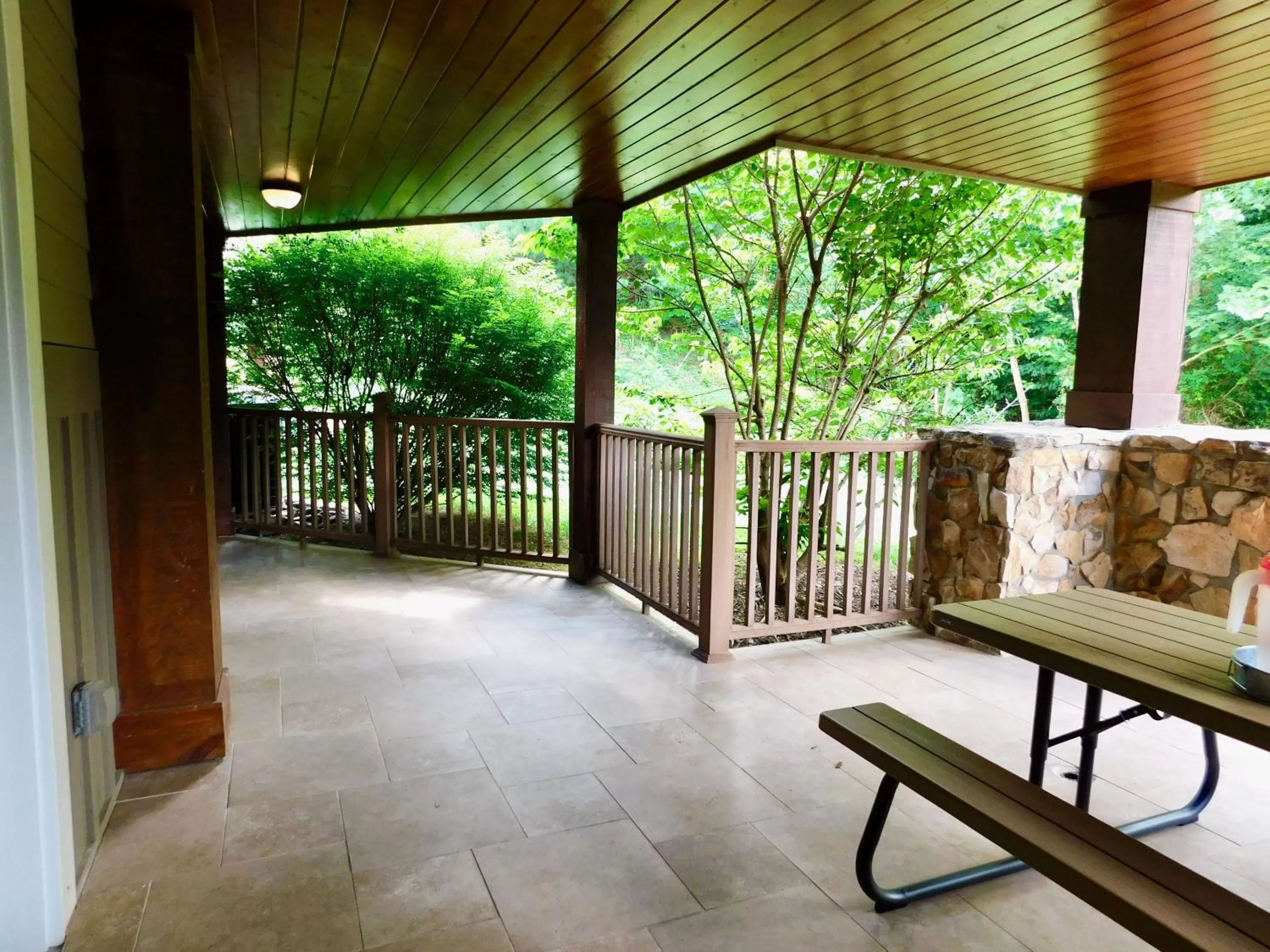 Patio in Viewpoint Condominiums