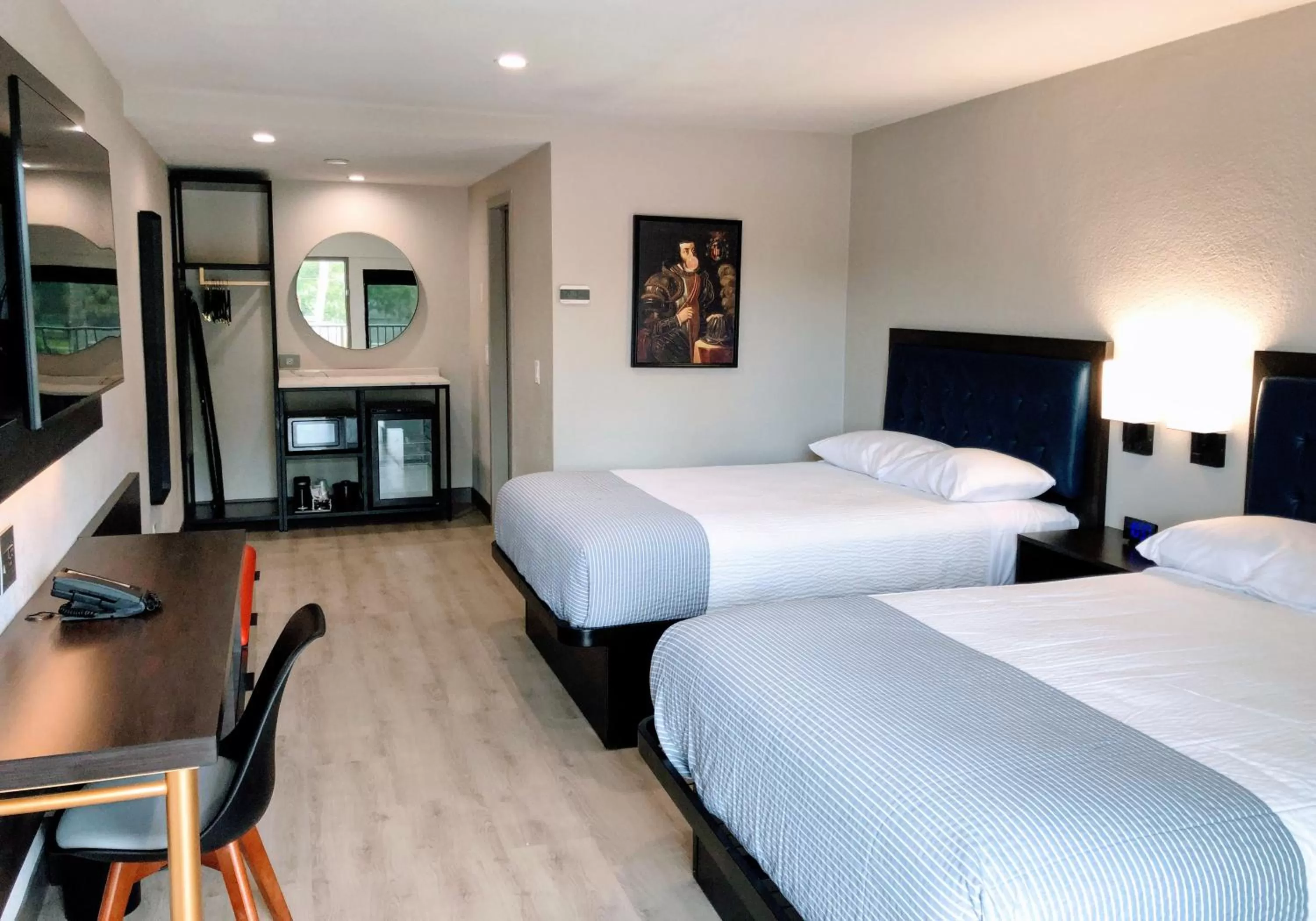 Photo of the whole room, Bed in Rodeway Inn St Augustine Historic District