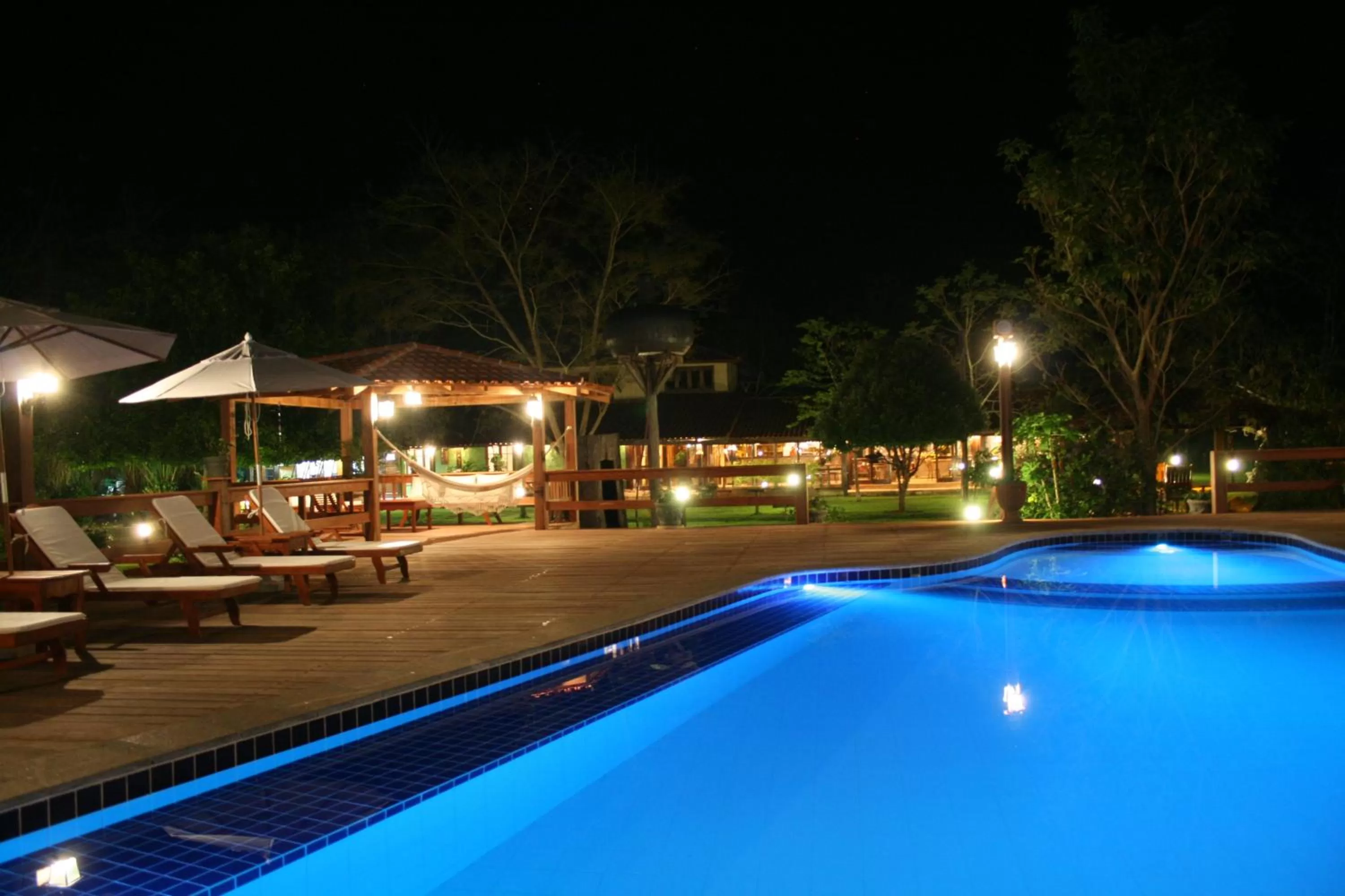 Night in Hotel Santa Esmeralda