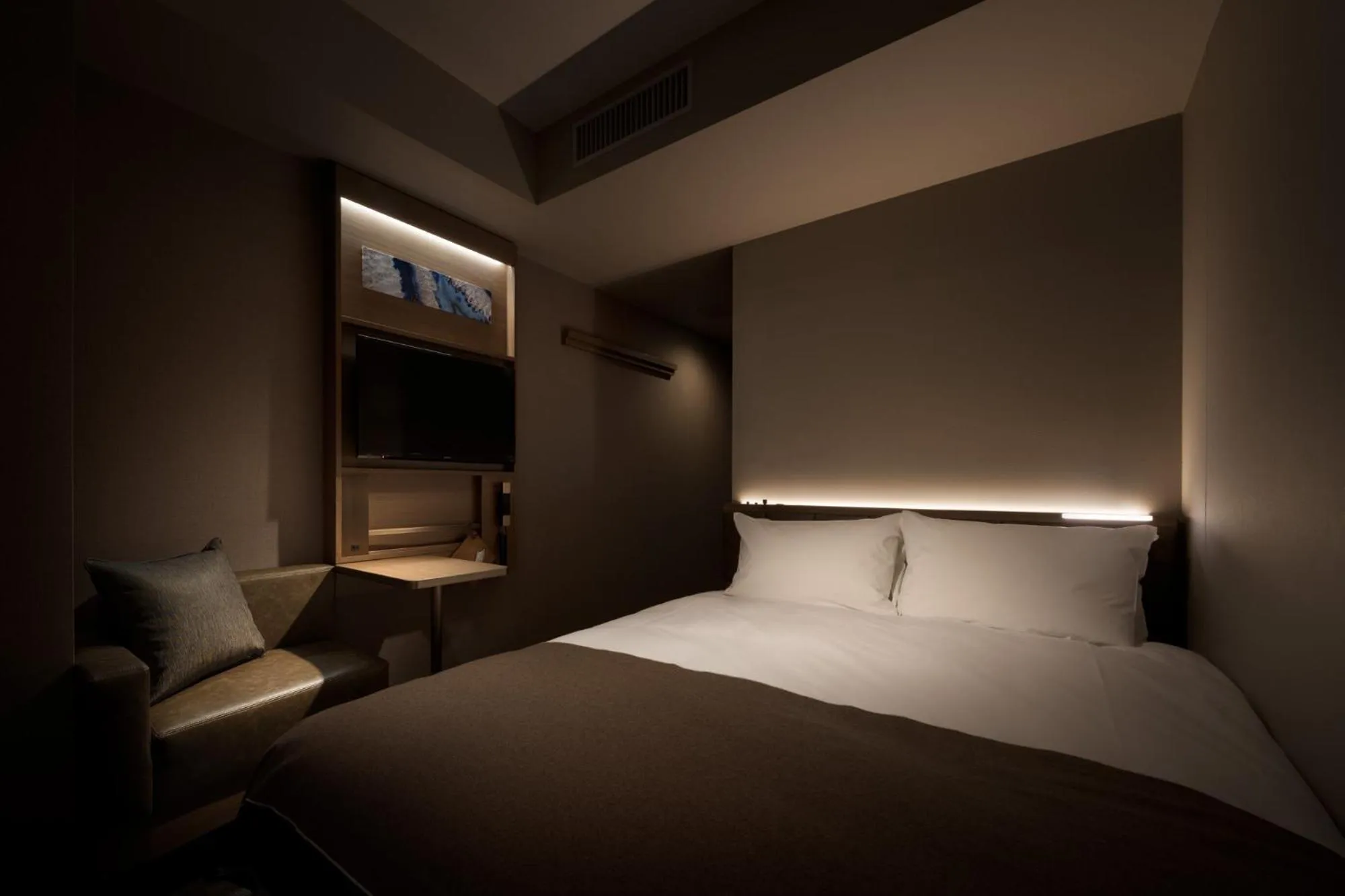 Bed in Nest Hotel Tokyo Hanzomon